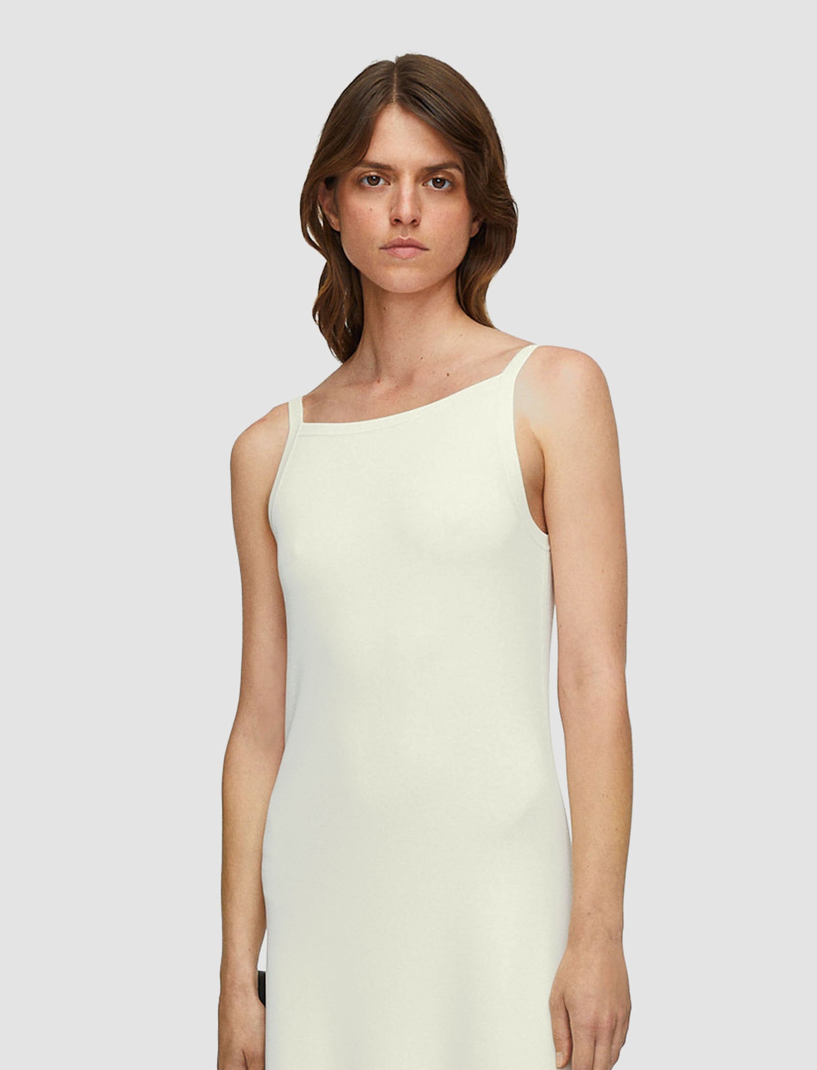 blanc-robe-en-maille-de-viscose-stretch-JOSEPH