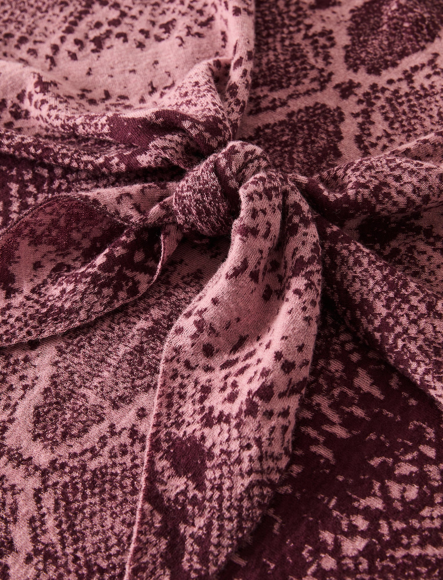 purple-gelato-cashair-snake-scarf-JOSEPH
