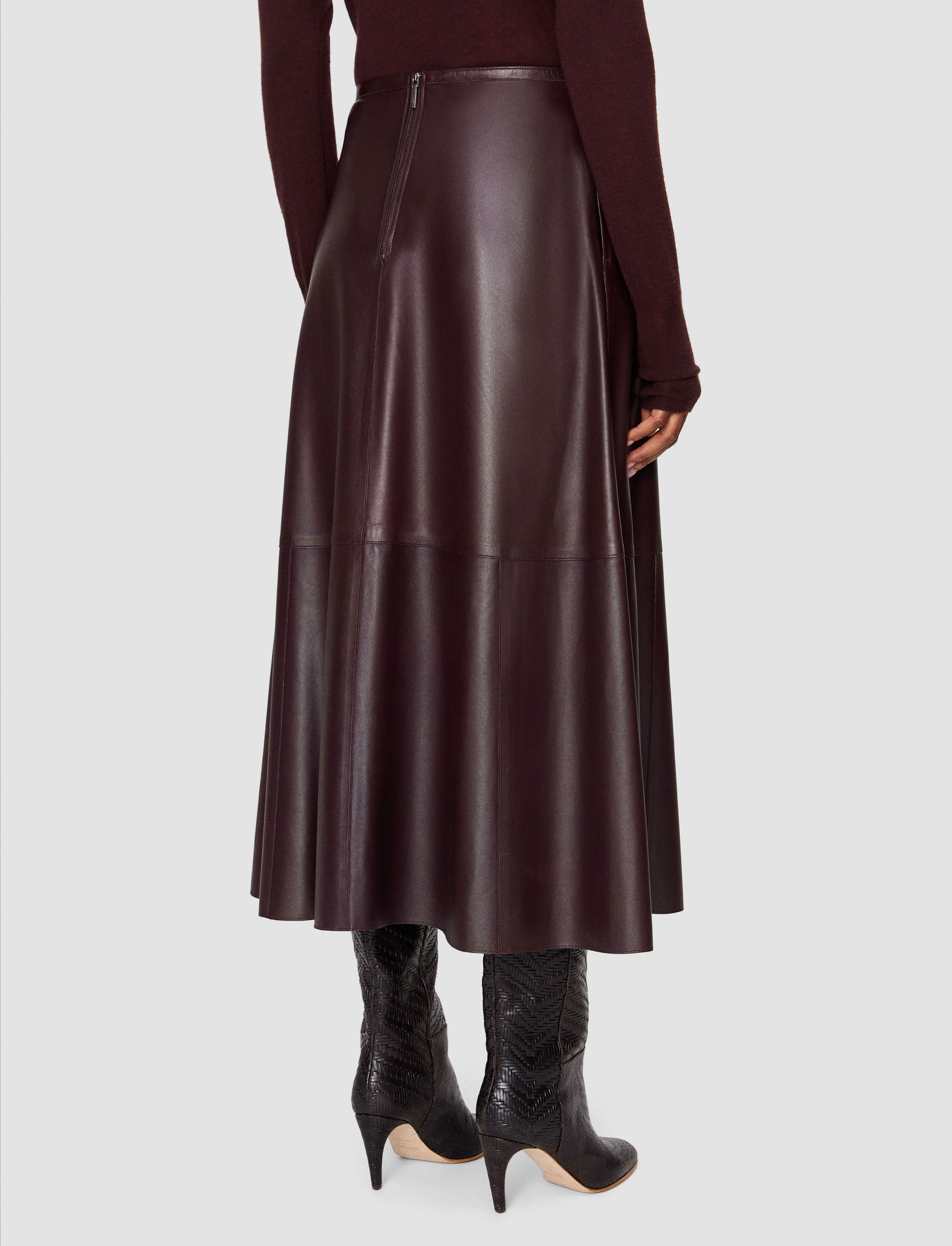 violet-jupe-helius-en-cuir-nappa-souple-JOSEPH