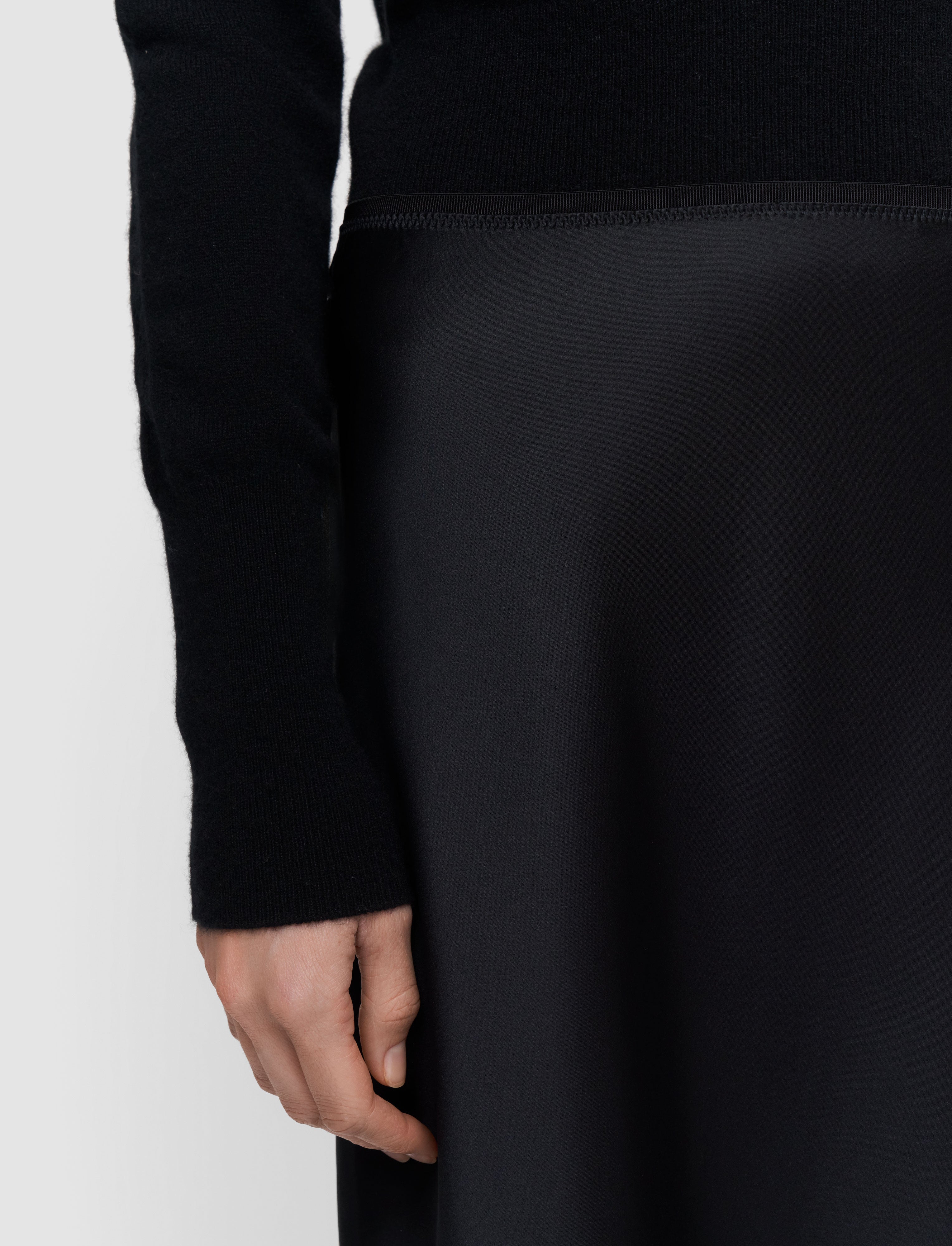 ブラック-isaak-long-silk-satin-スカート-JOSEPH