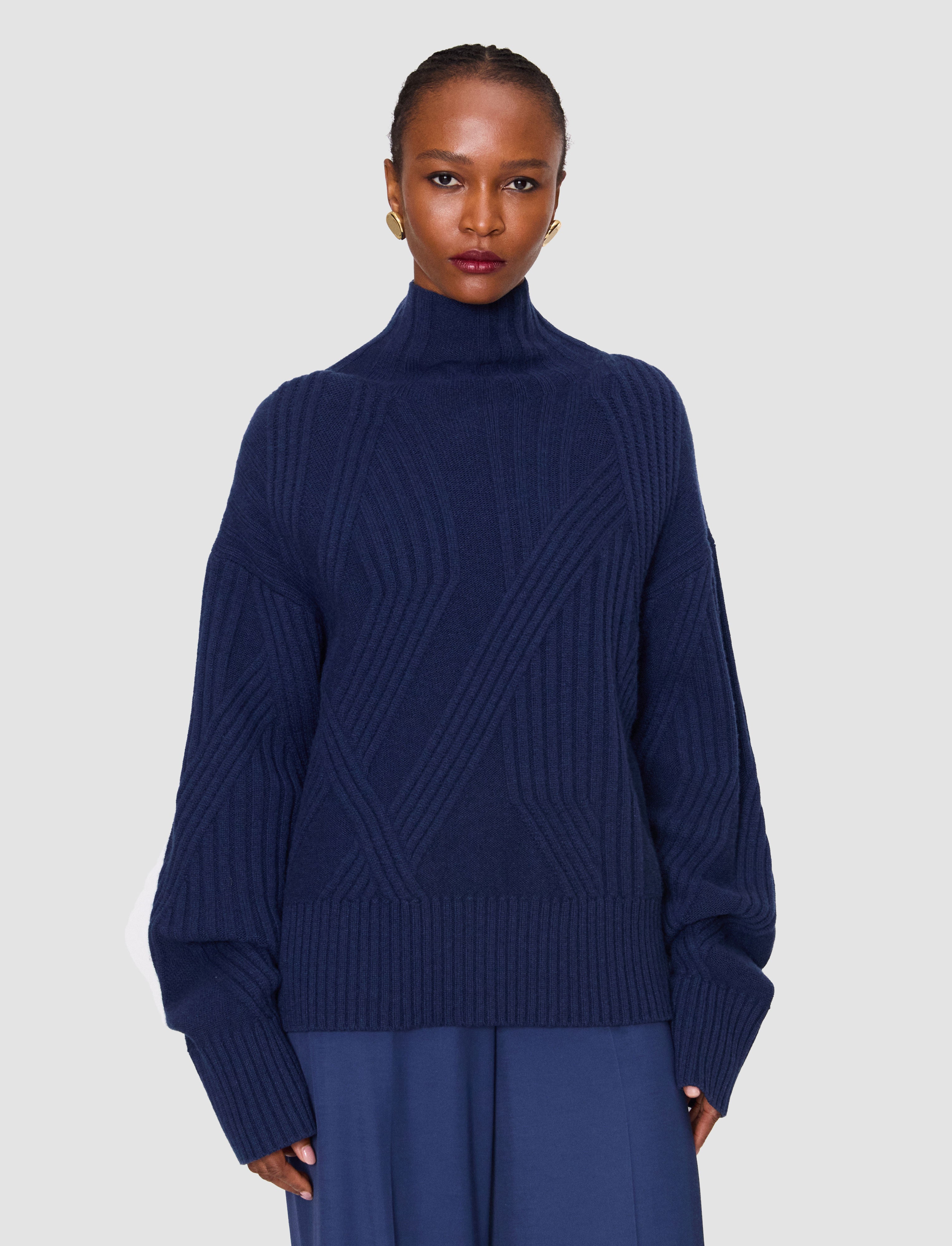 bleu-pull-isabel-en-laine-cotelee-douce-JOSEPH
