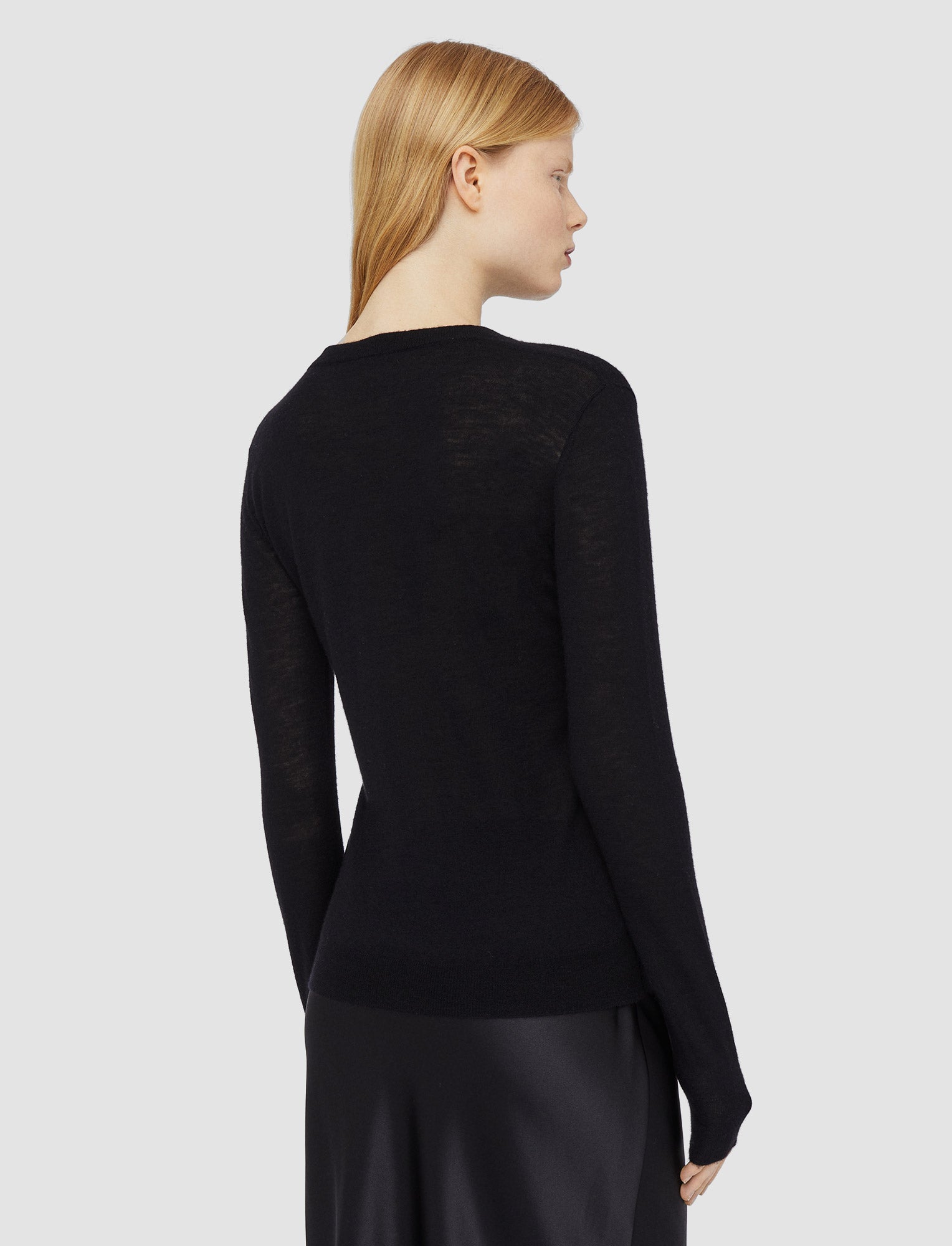 black-cashair-round-neck-jumper-JOSEPH