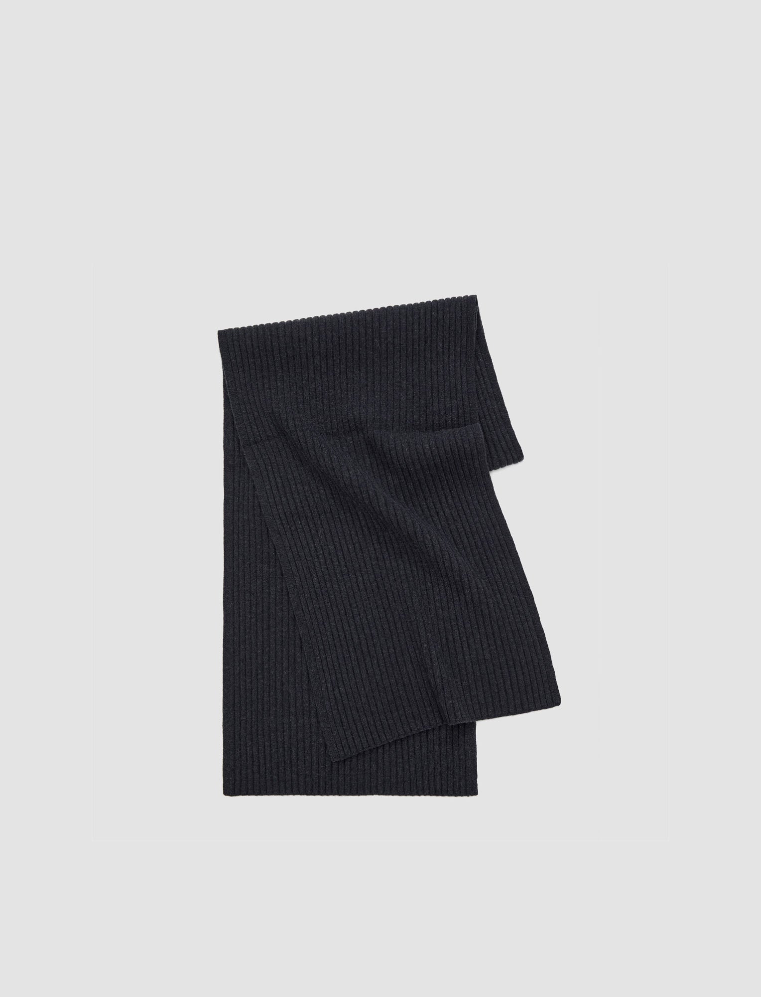 black-soft-wool-scarf-JOSEPH