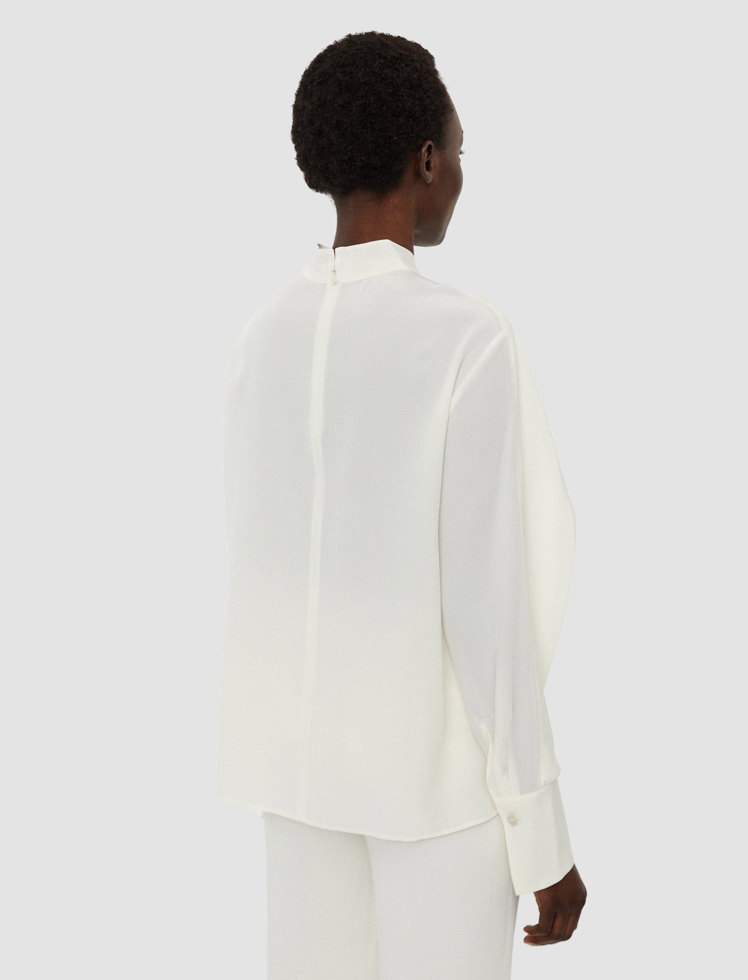 blanc-blouse-bailie-en-crepe-de-chine-JOSEPH