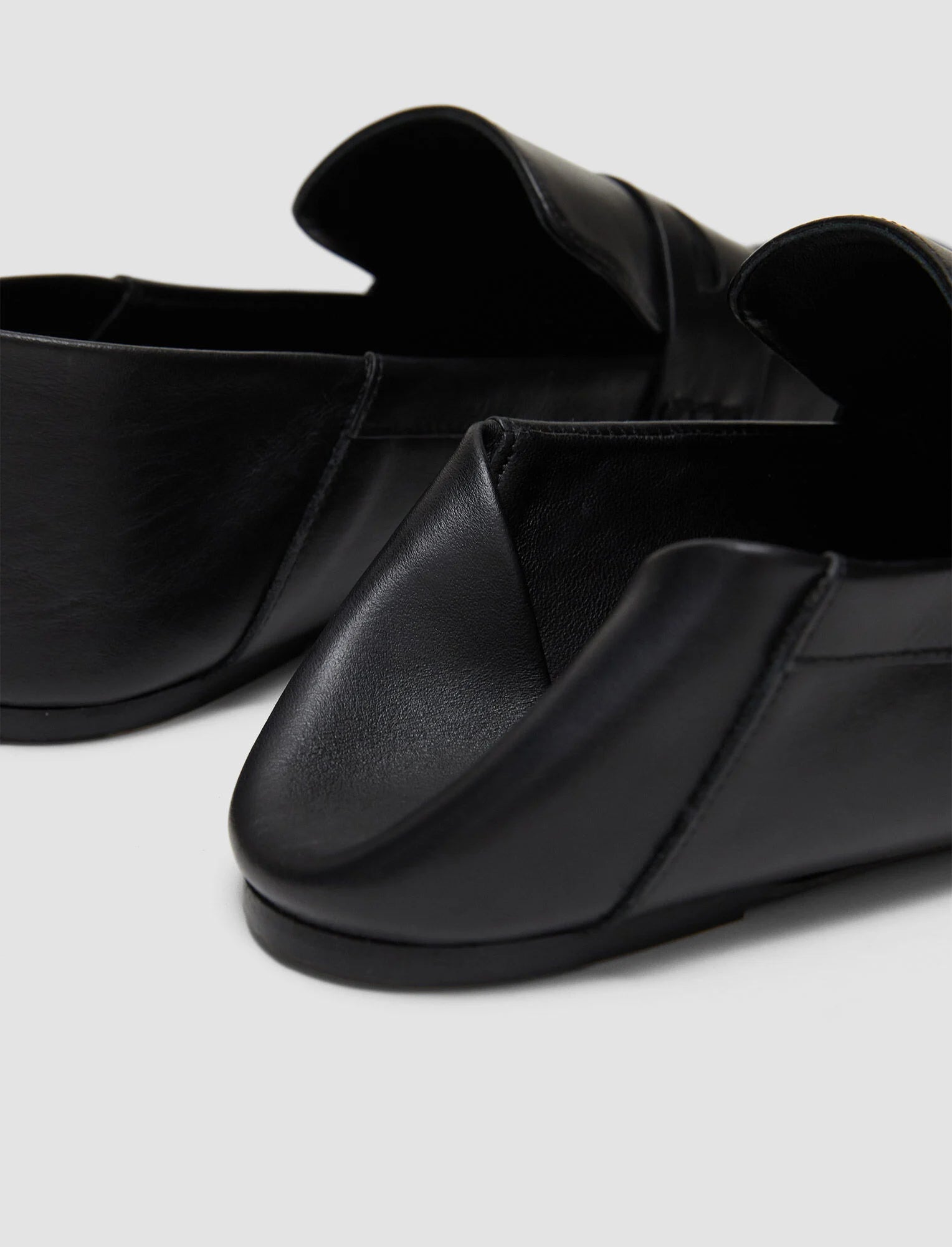 black-leather-loafers-JOSEPH