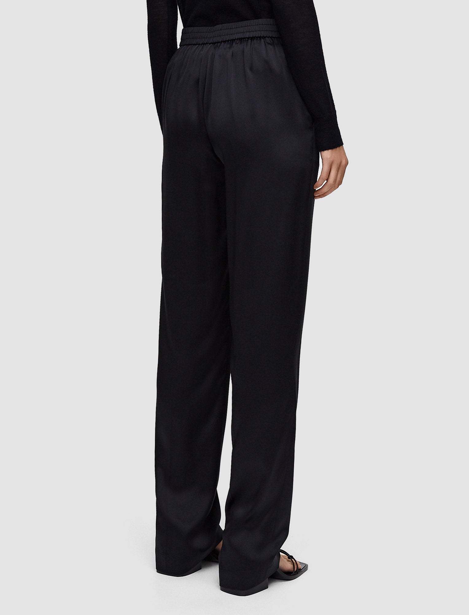 noir-pantalon-tova-en-satin-de-soie-JOSEPH