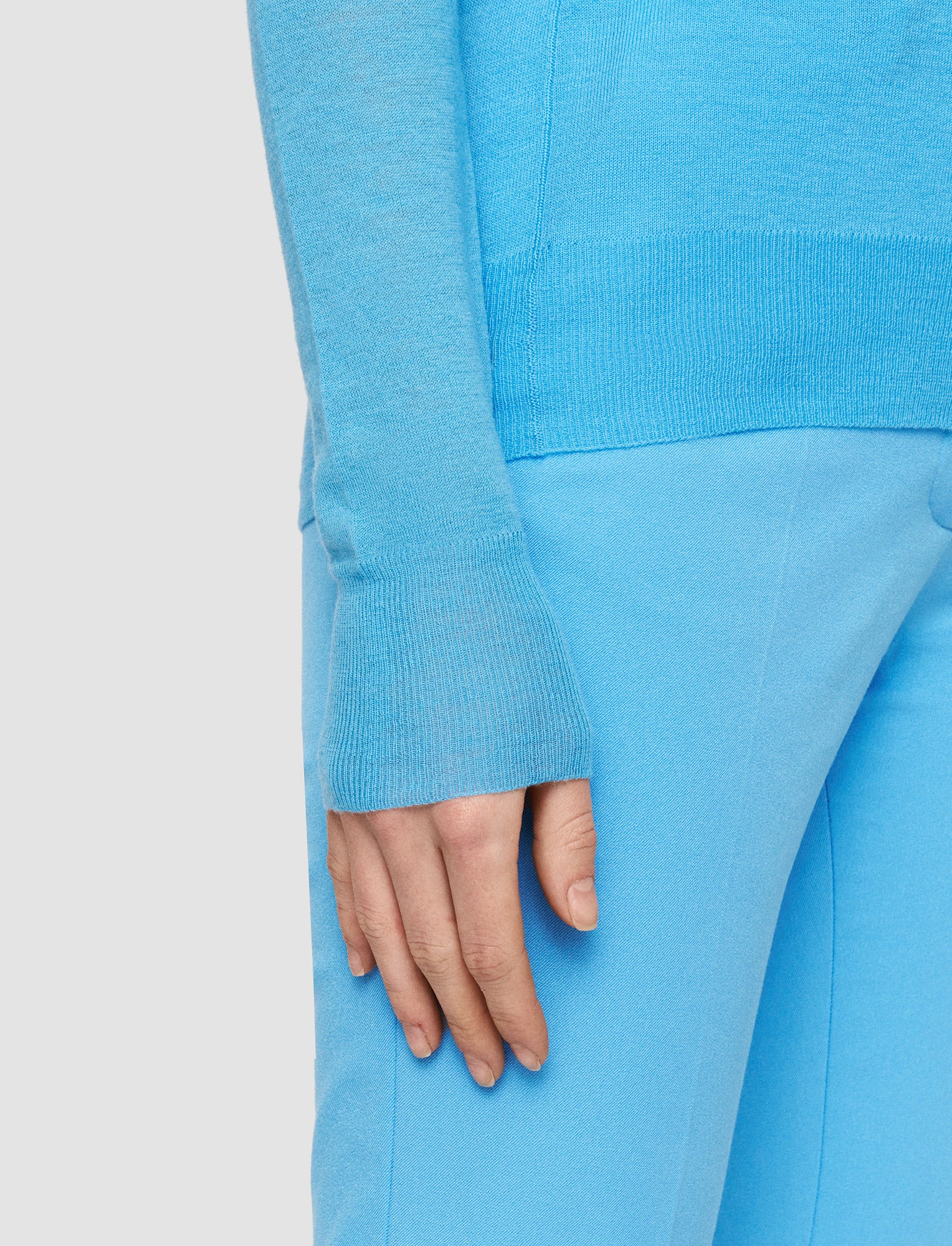 青-cashair-ラウンドネックジャンパー-JOSEPH