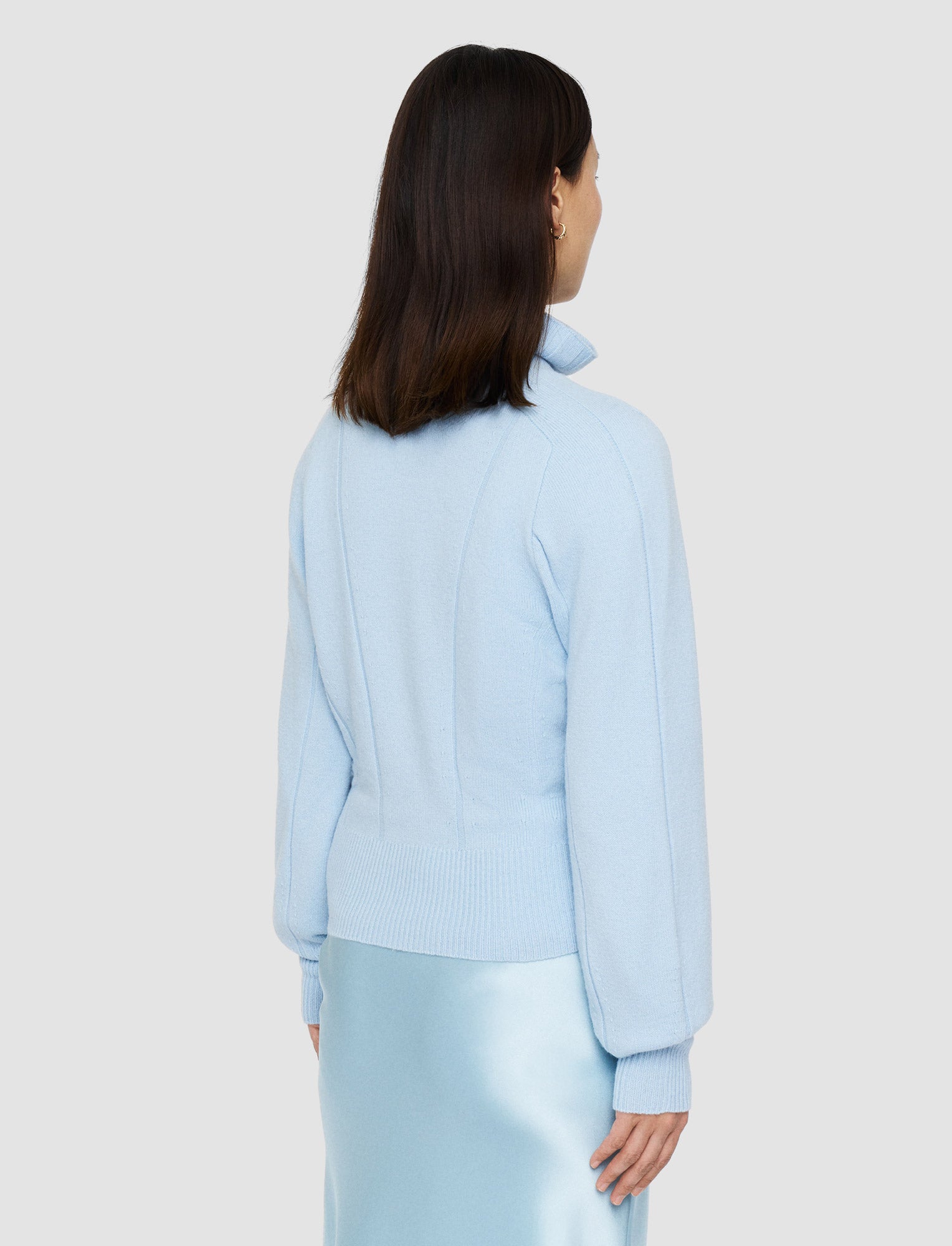 bleu-cardigan-en-laine-douce-JOSEPH