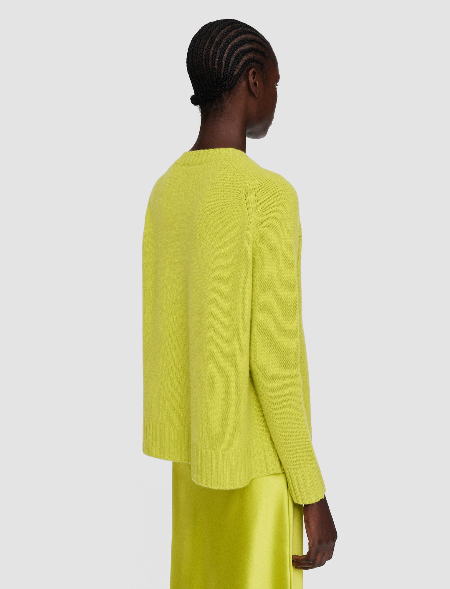 green-open-cashmere-v-neck-jumper-JOSEPH