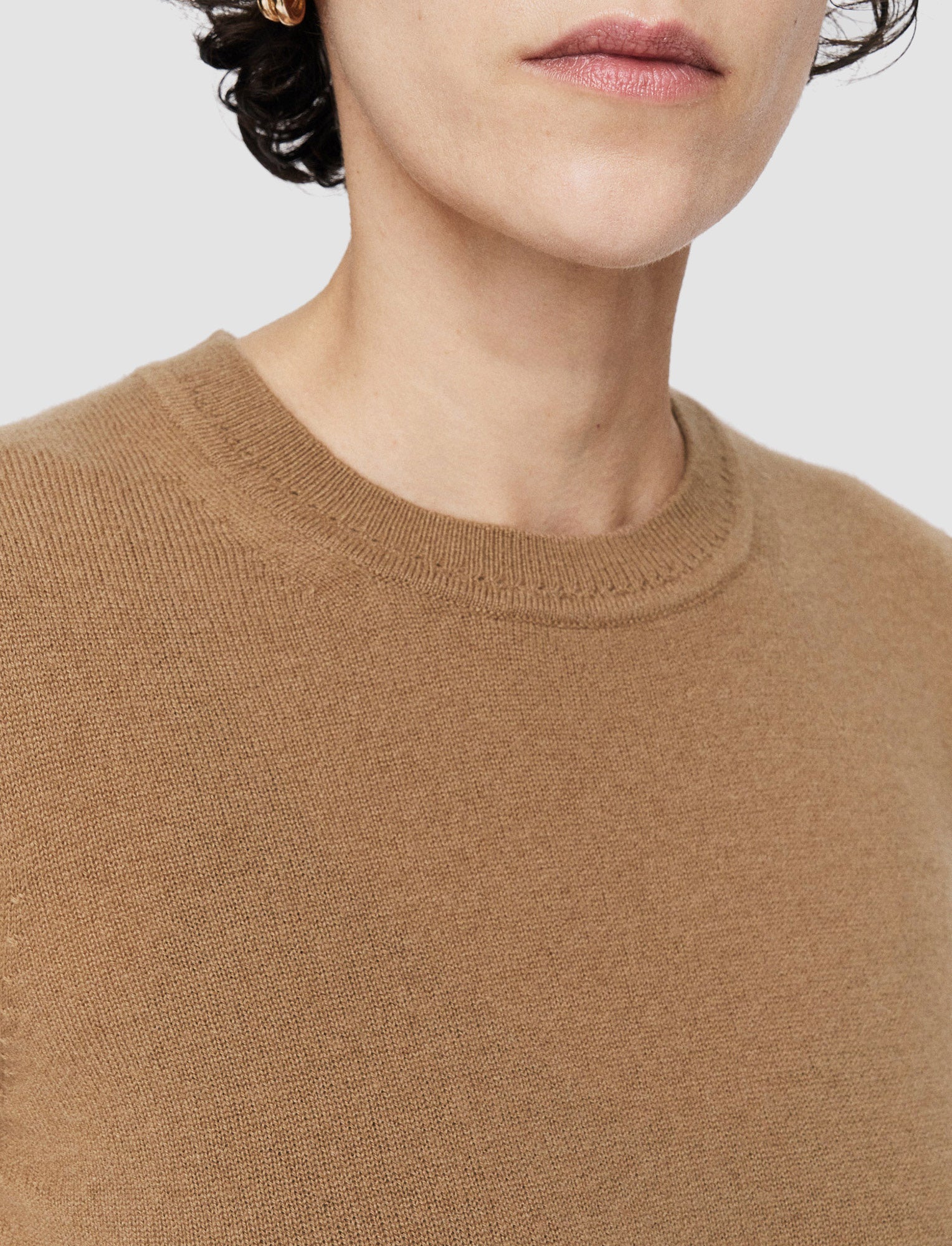 beige-light-pure-cashmere-round-neck-jumper-JOSEPH