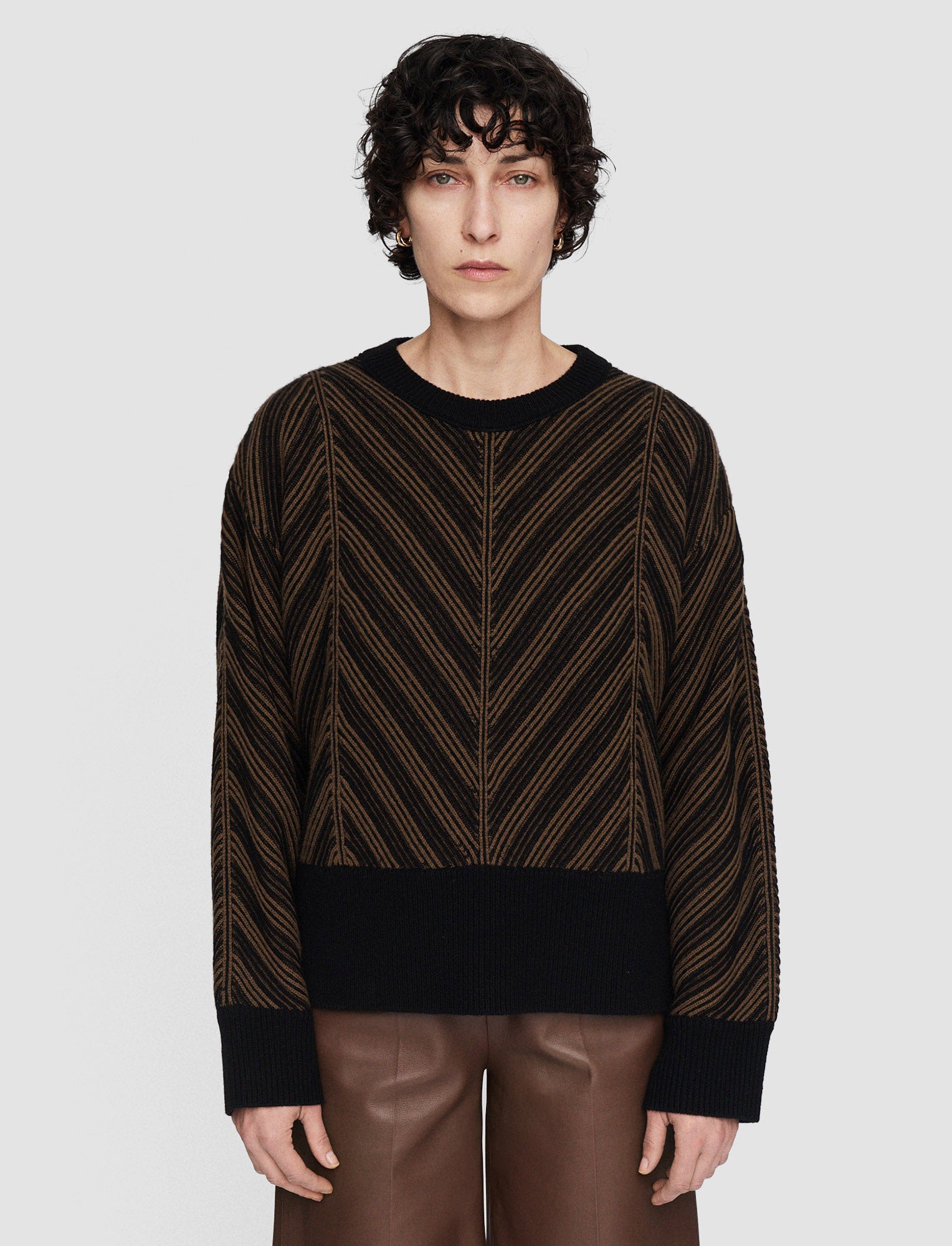 marron-pull-col-rond-cotele-a-chevrons-JOSEPH