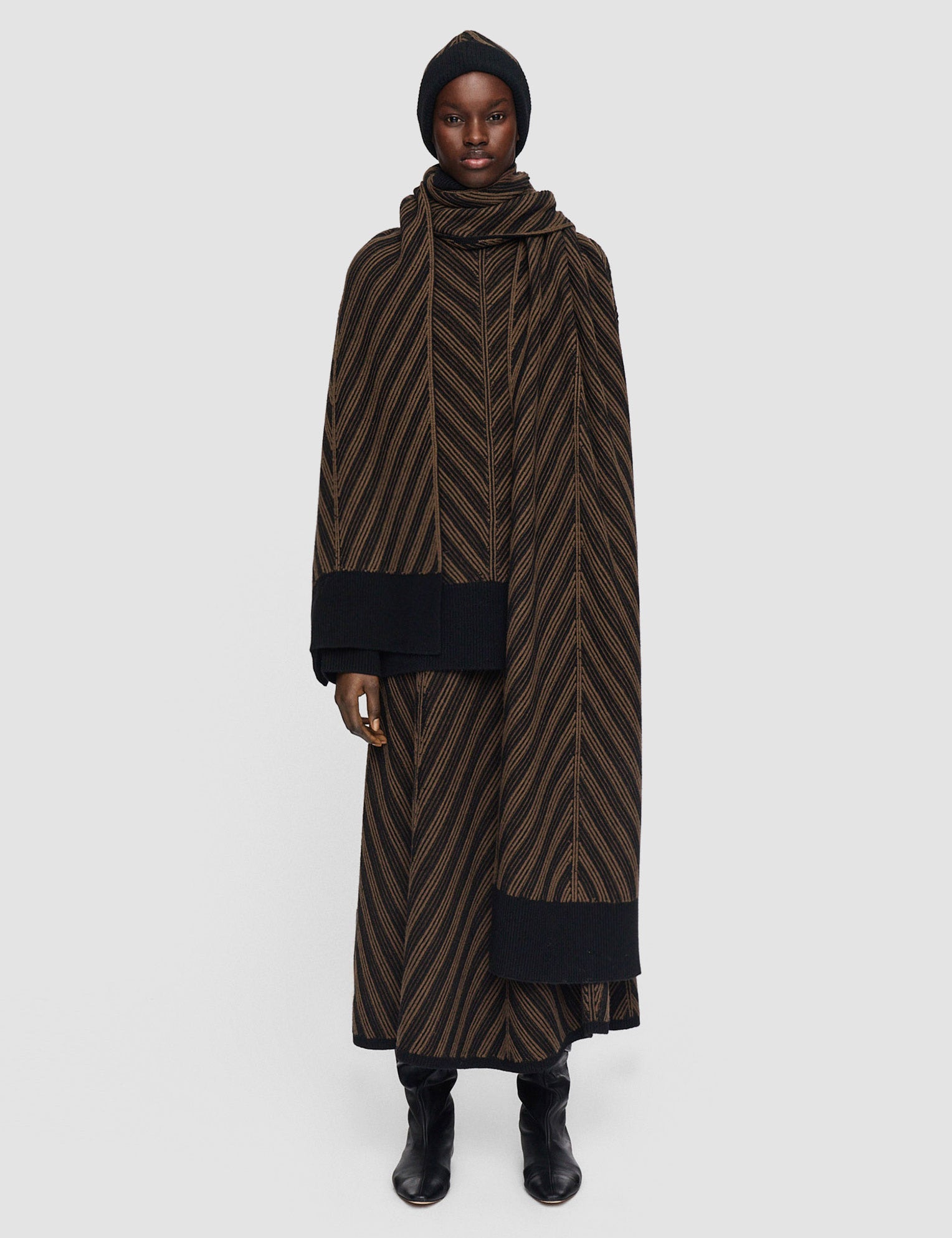 Brown Chevron Ribbed Scarf - Joseph