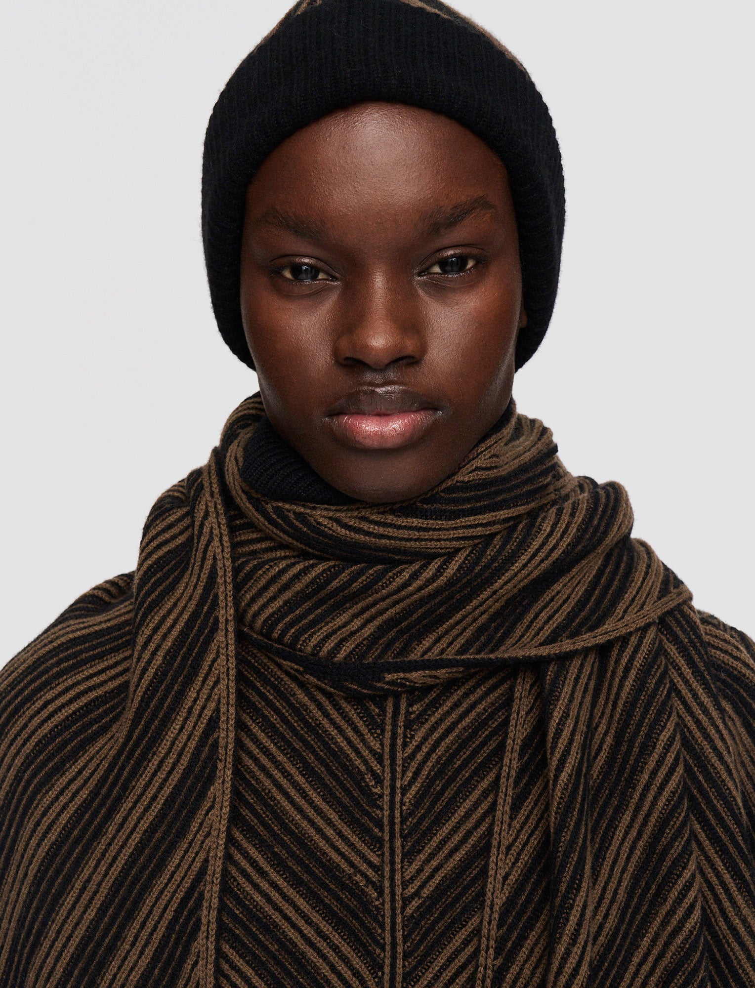 brown-chevron-ribbed-scarf-JOSEPH