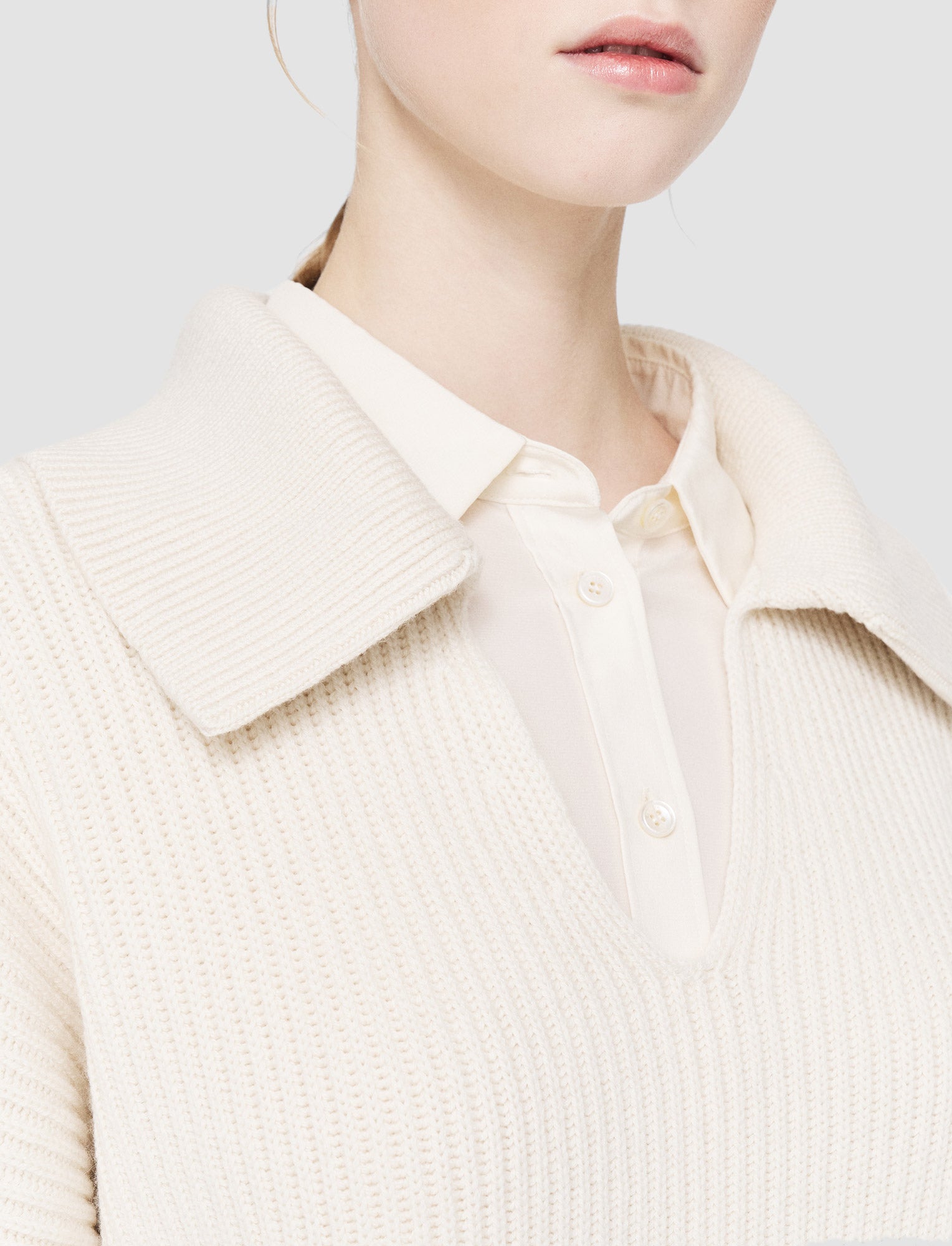 blanc-pull-col-ouvert-a-cotes-anglaises-JOSEPH