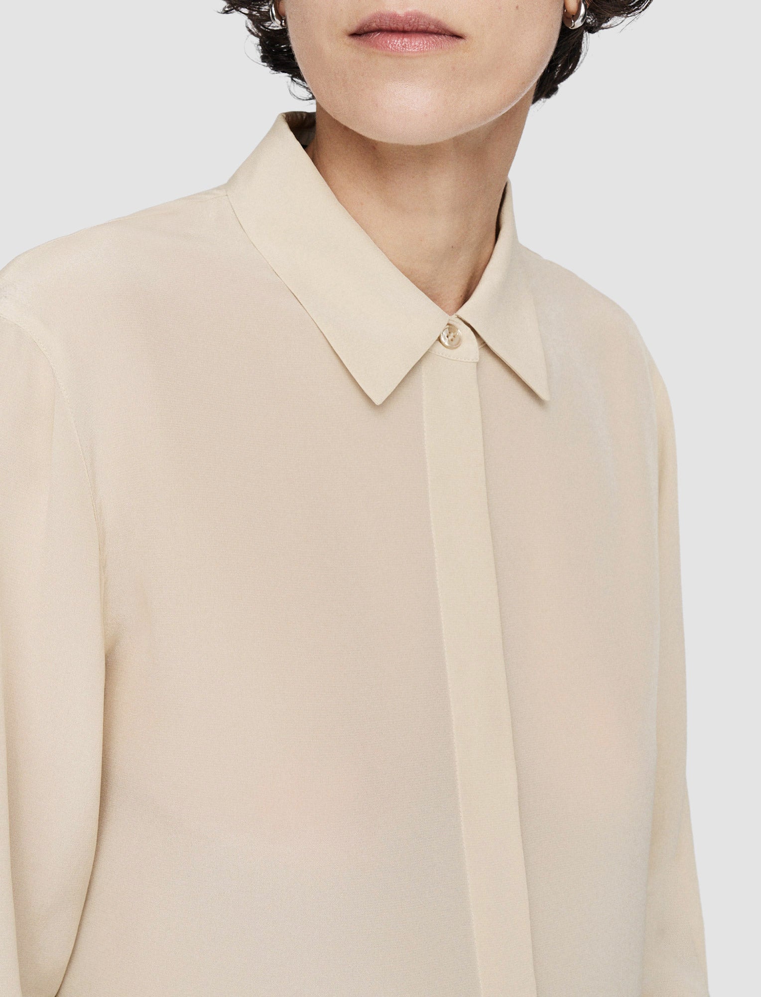 beige-bold-crepe-de-soie-silk-blouse-JOSEPH