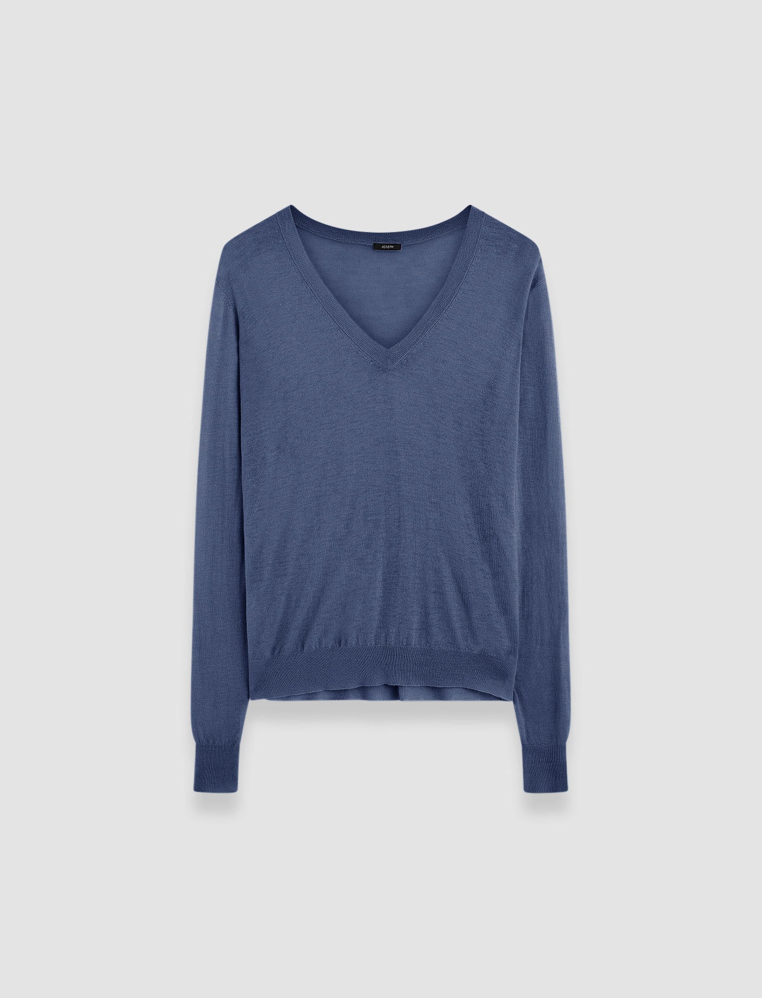 bleu-pull-col-v-en-cashair-JOSEPH