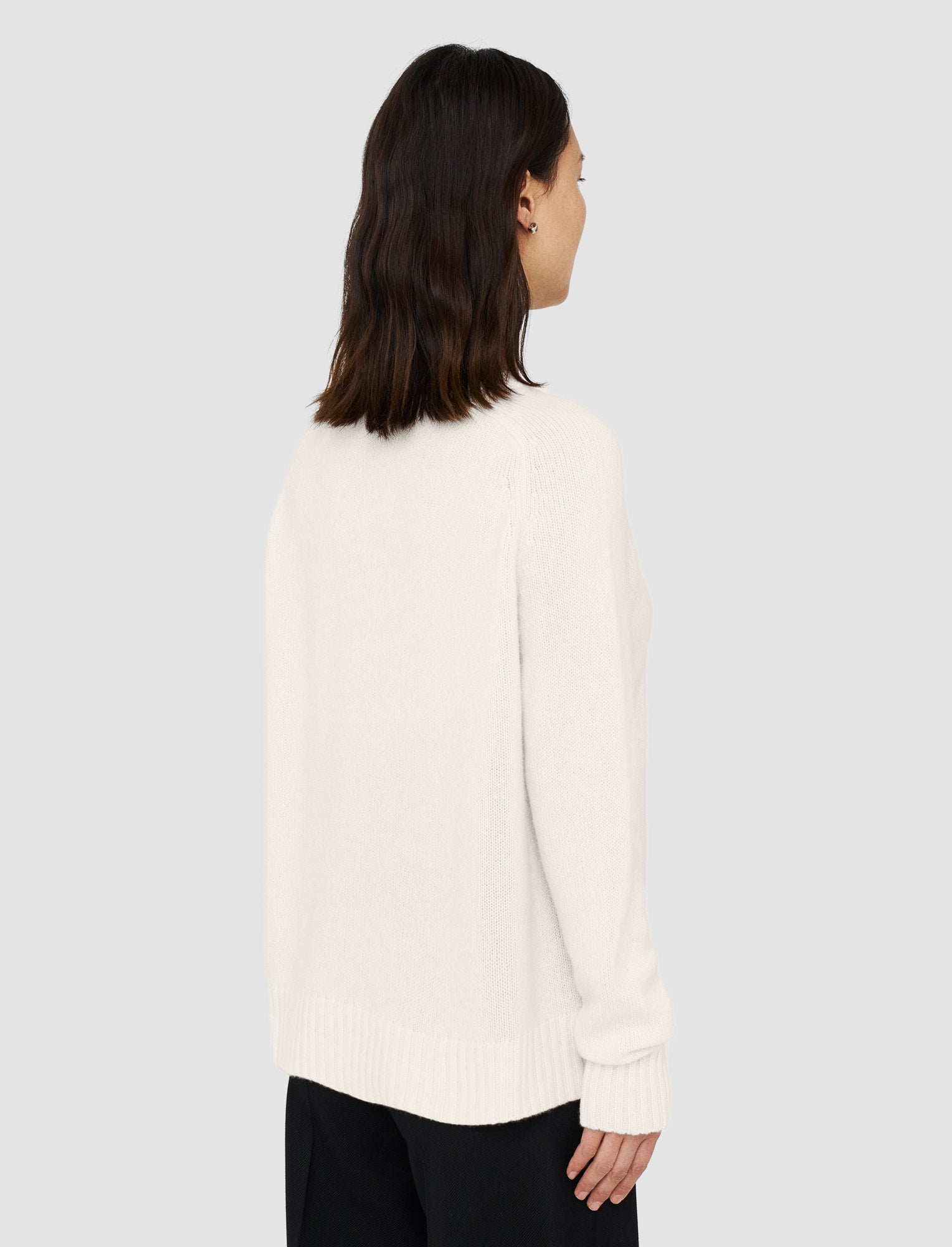 blanc-pull-col-rond-en-cachemire-JOSEPH