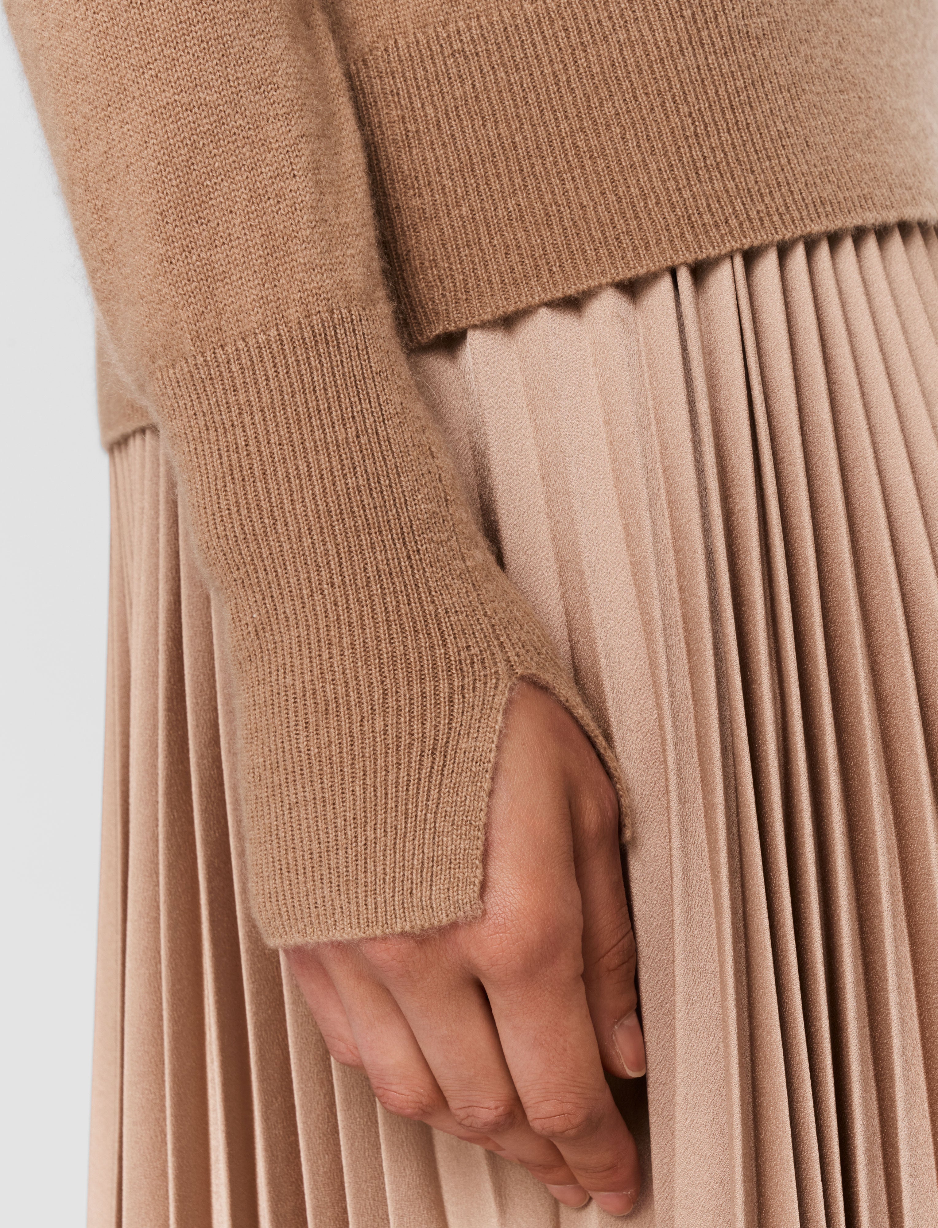 beige-light-pure-cashmere-v-neck-jumper-JOSEPH