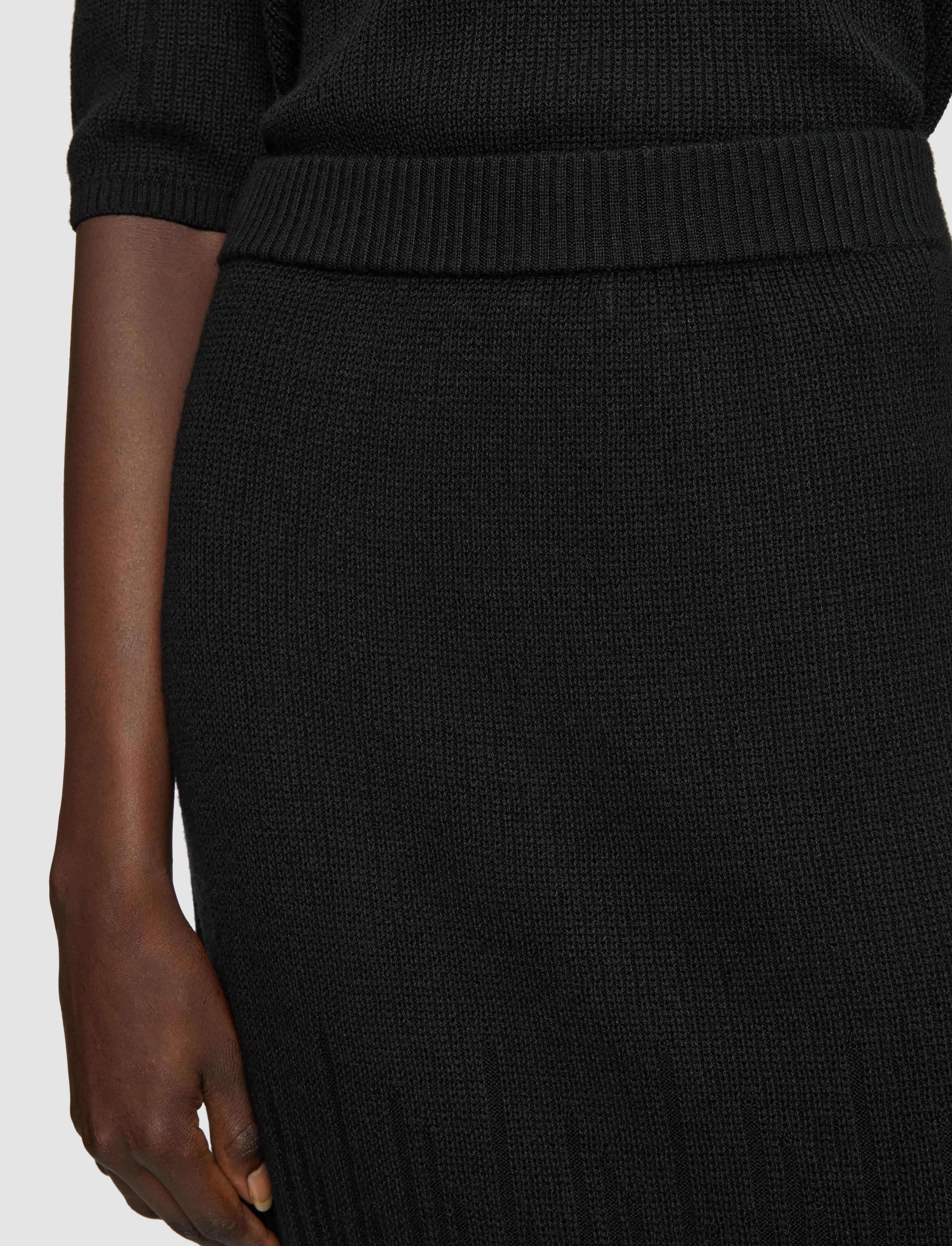 black-gradient-stitch-skirt-JOSEPH