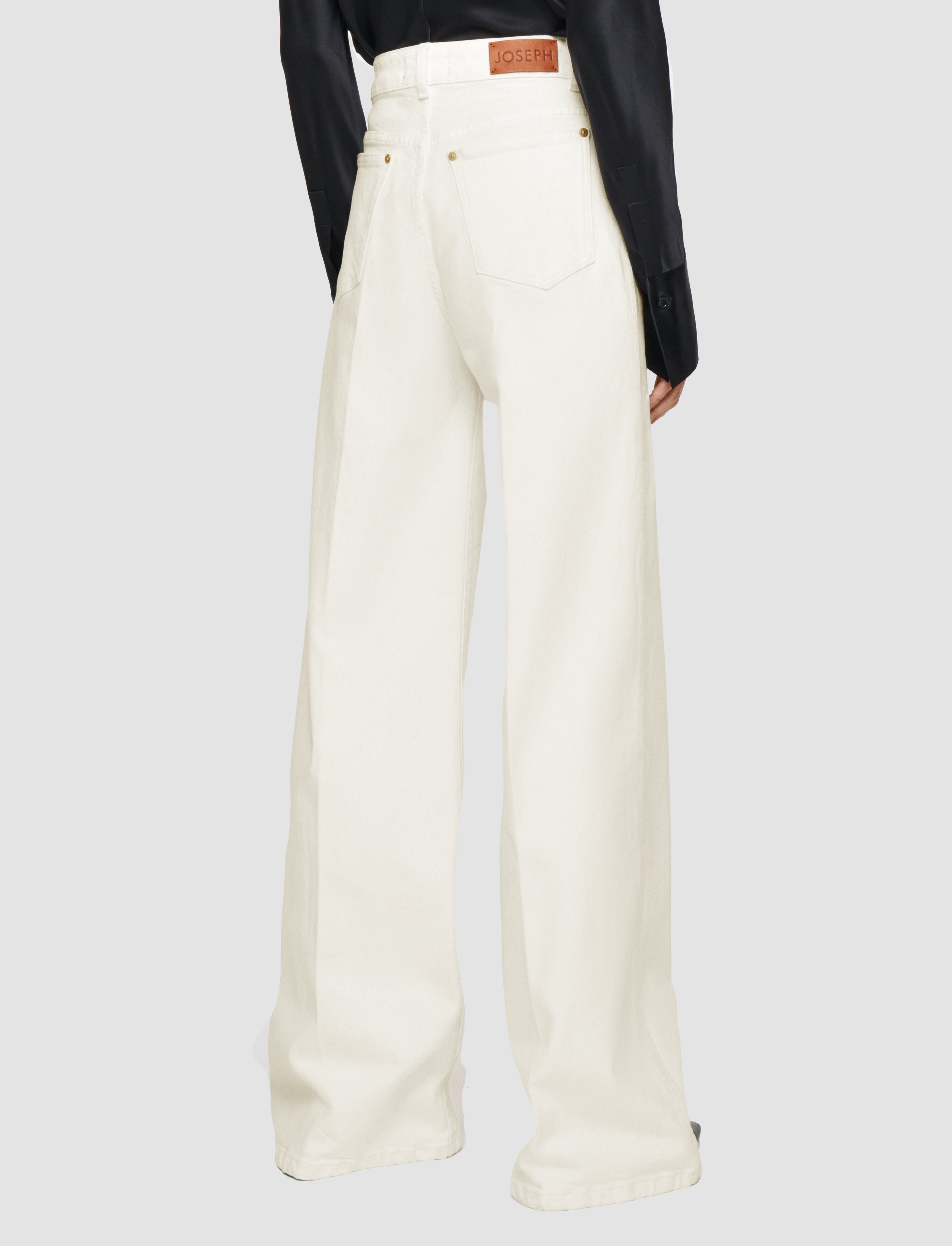 blanc-pantalon-abbey-en-denim-stretch-JOSEPH