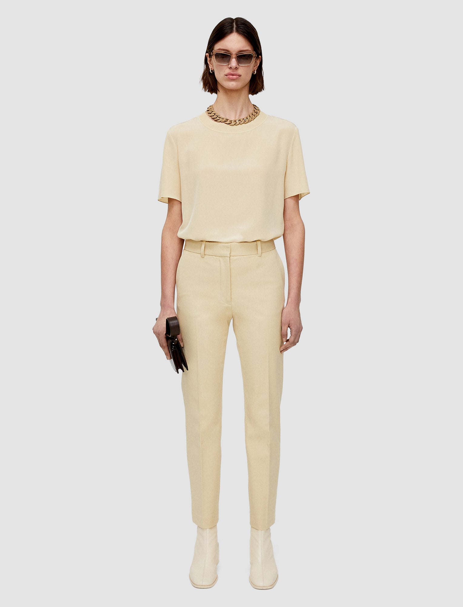 beige-pantalon-coleman-en-gabardine-stretch-JOSEPH