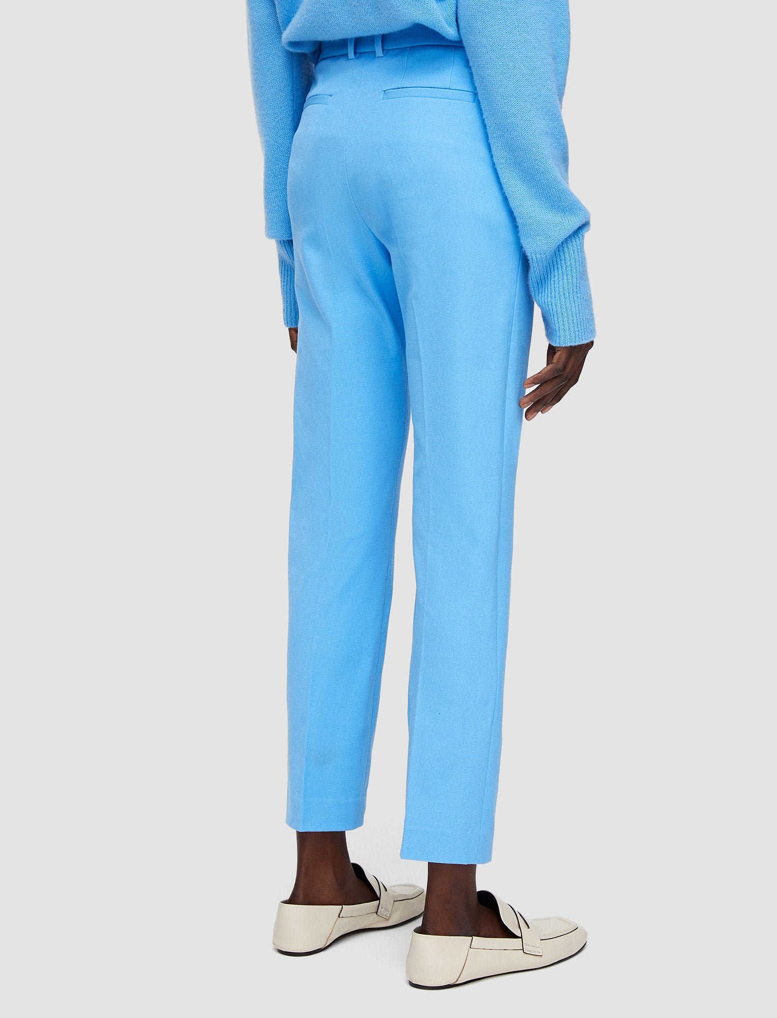 bleu-pantalon-coleman-en-gabardine-stretch-JOSEPH