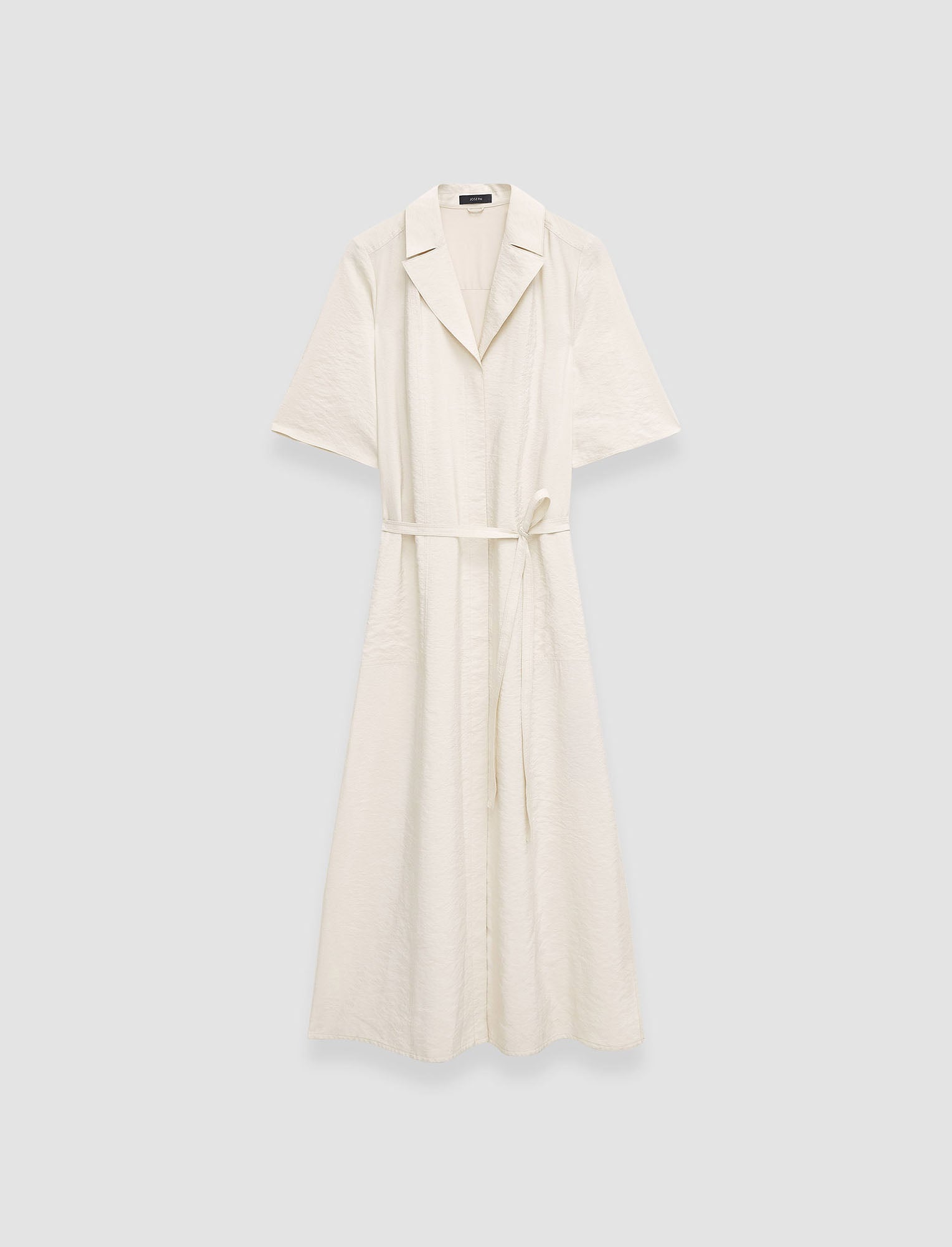 beige-robe-dareau-en-serge-texture-JOSEPH