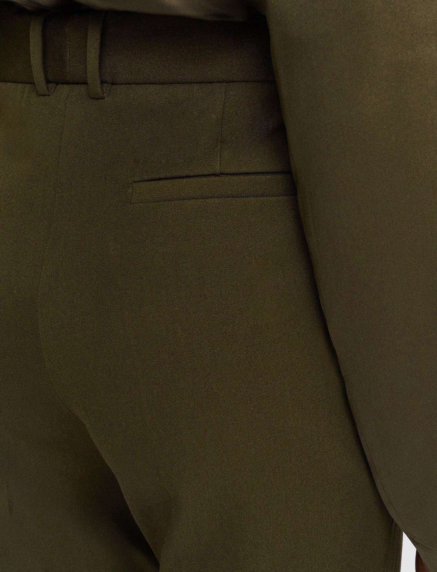 vert-pantalon-tafira-en-gabardine-stretch-JOSEPH