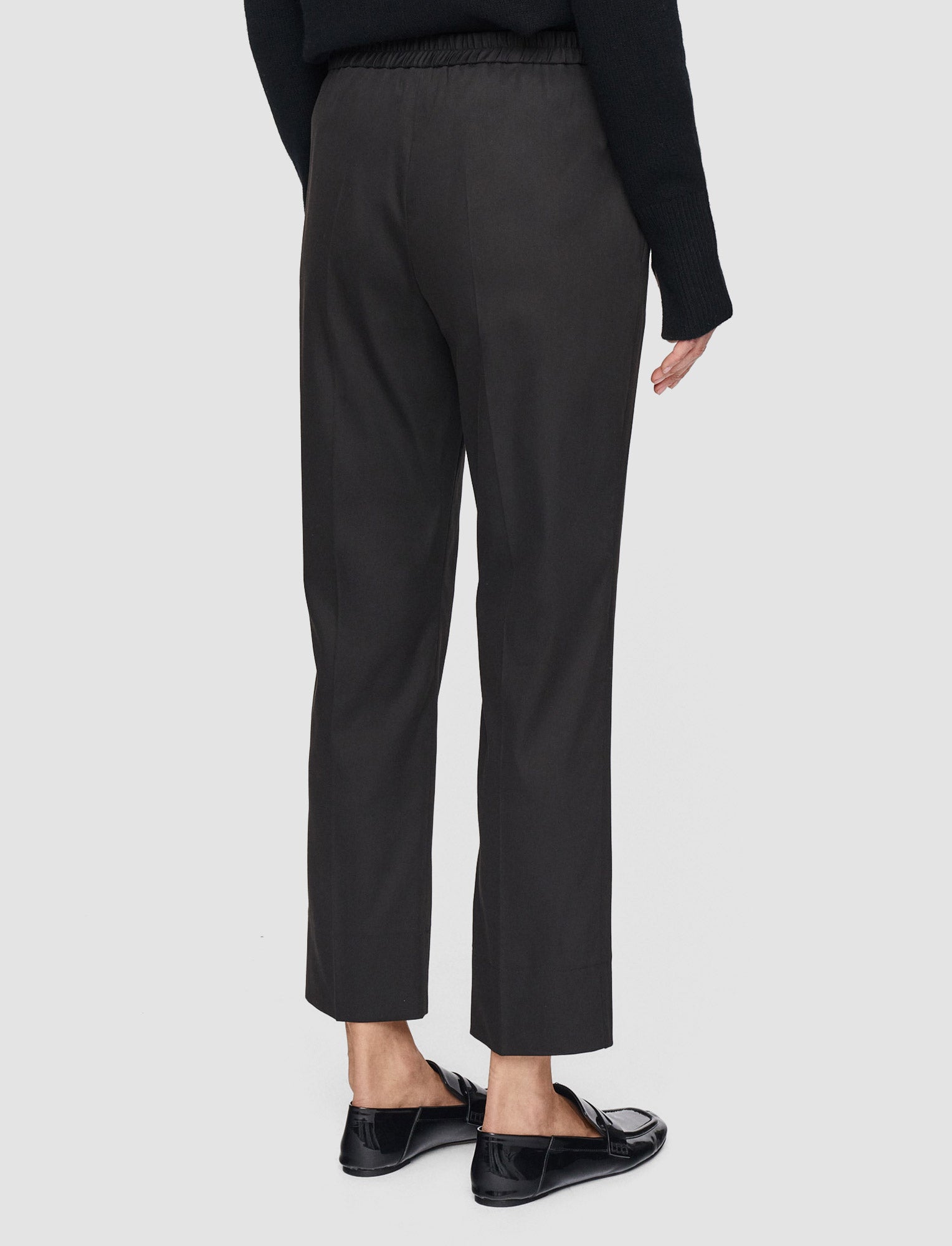 noir-pantalon-tottenham-en-gabardine-stretch-legere-JOSEPH