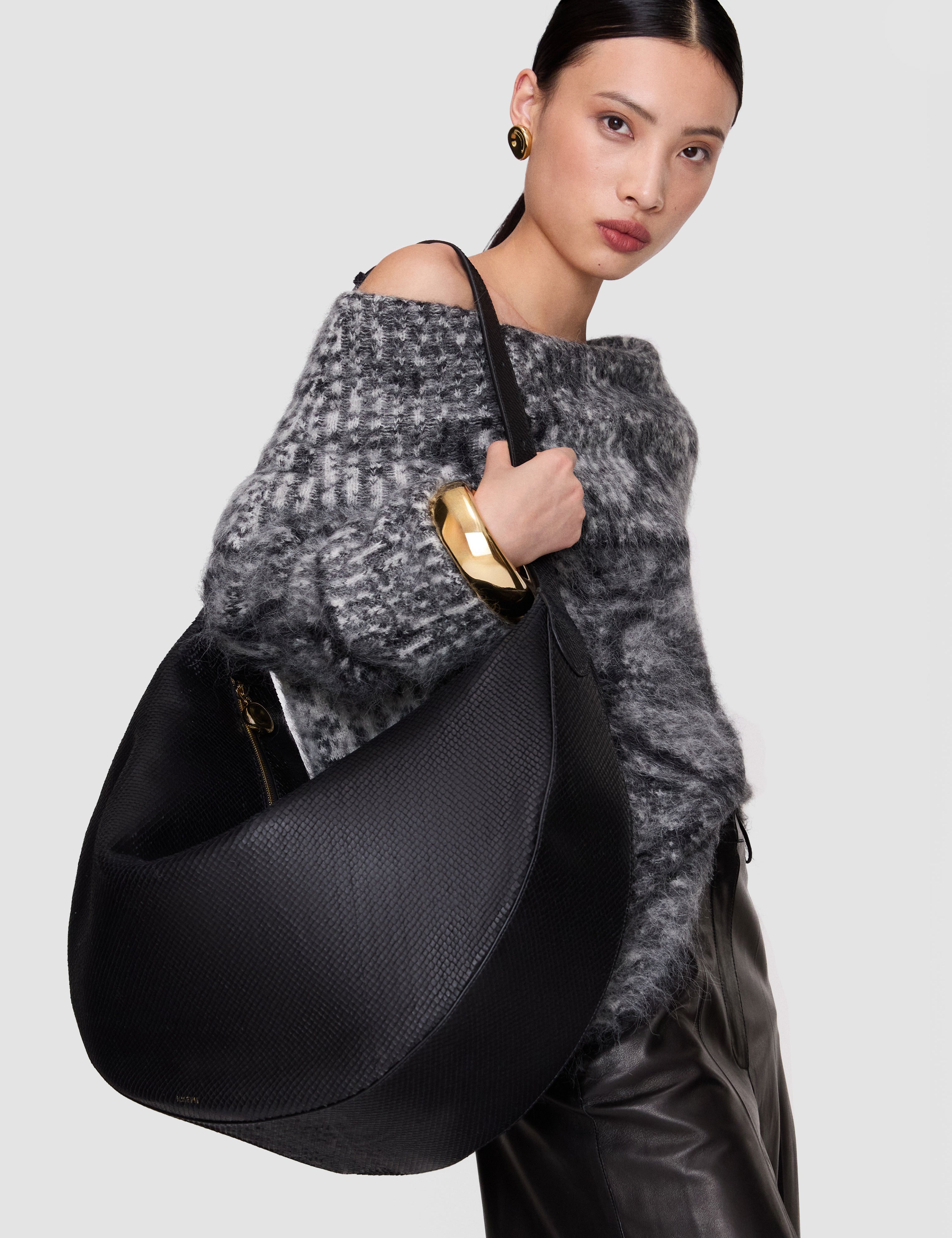 Black Jumbo Bean Leather Bag - Joseph
