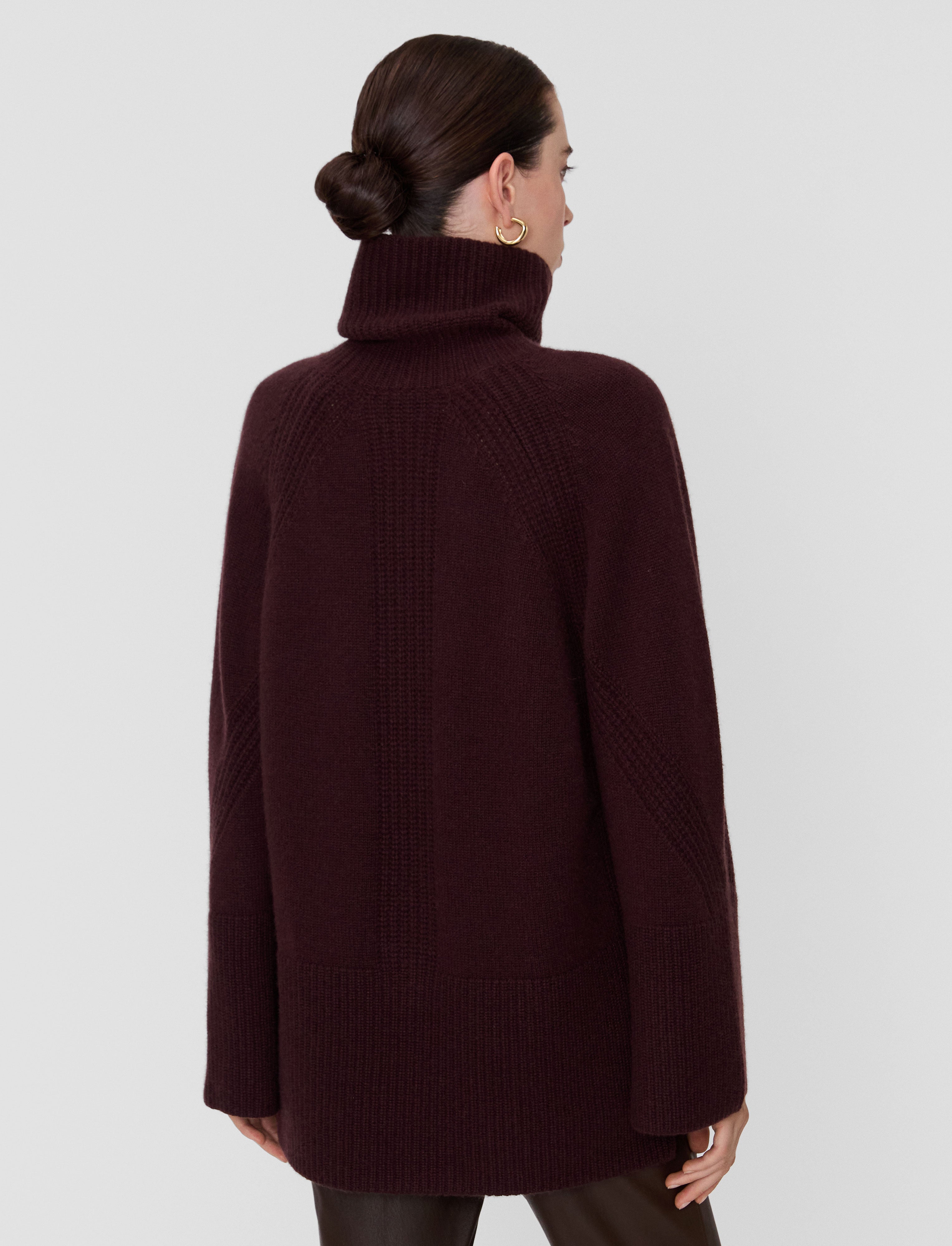 紫-loftus-pure-cashmere-ハイネックセーター-JOSEPH