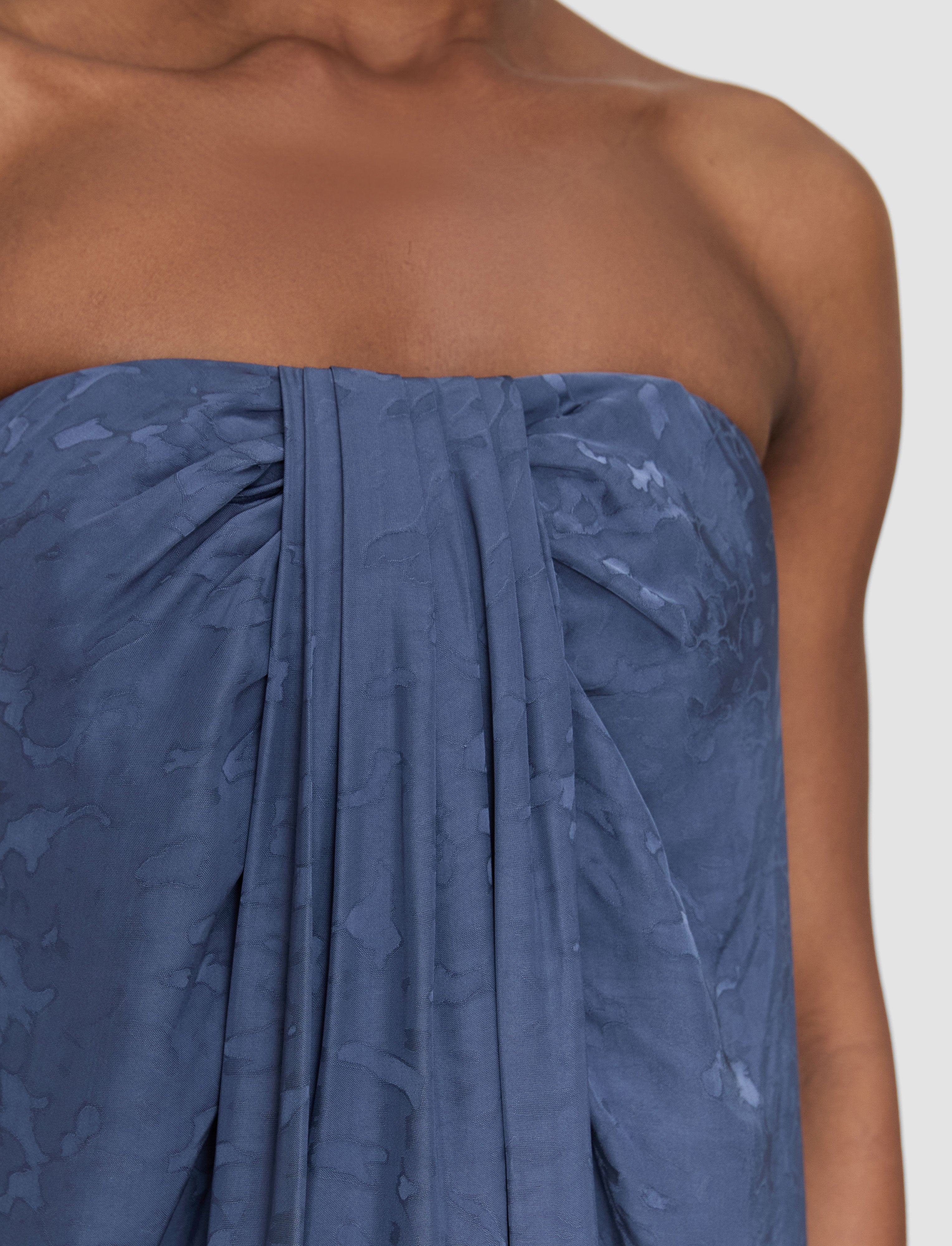 bleu-robe-mia-en-jacquard-leopard-JOSEPH
