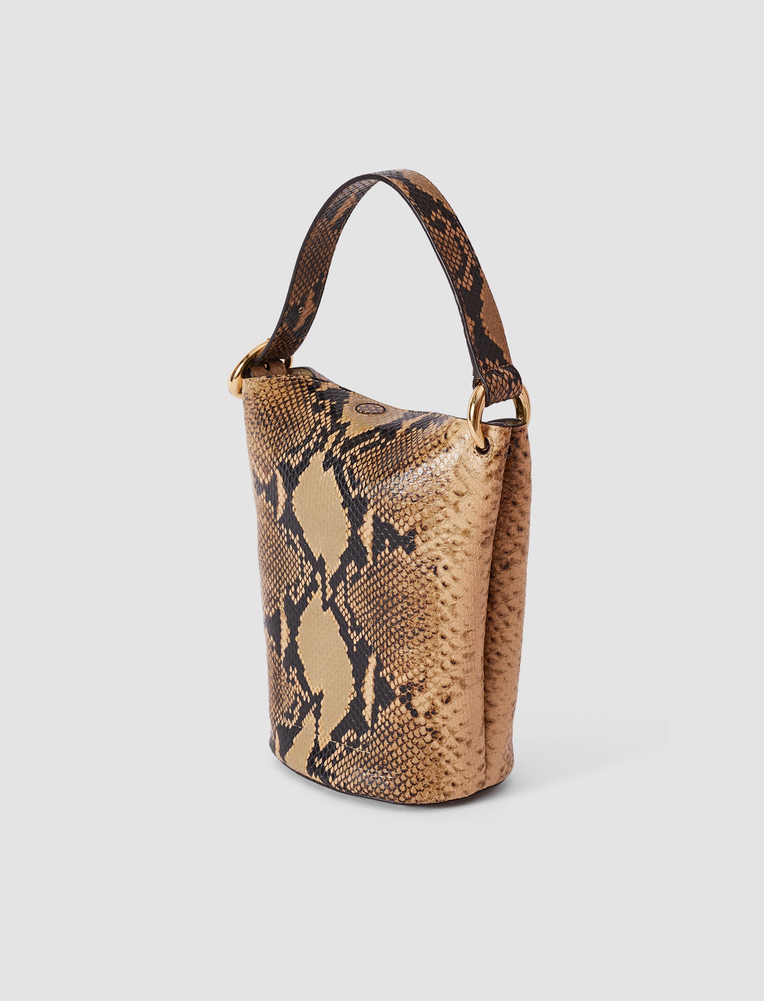 marron-mini-sac-bucket-en-cuir-effet-serpent-JOSEPH