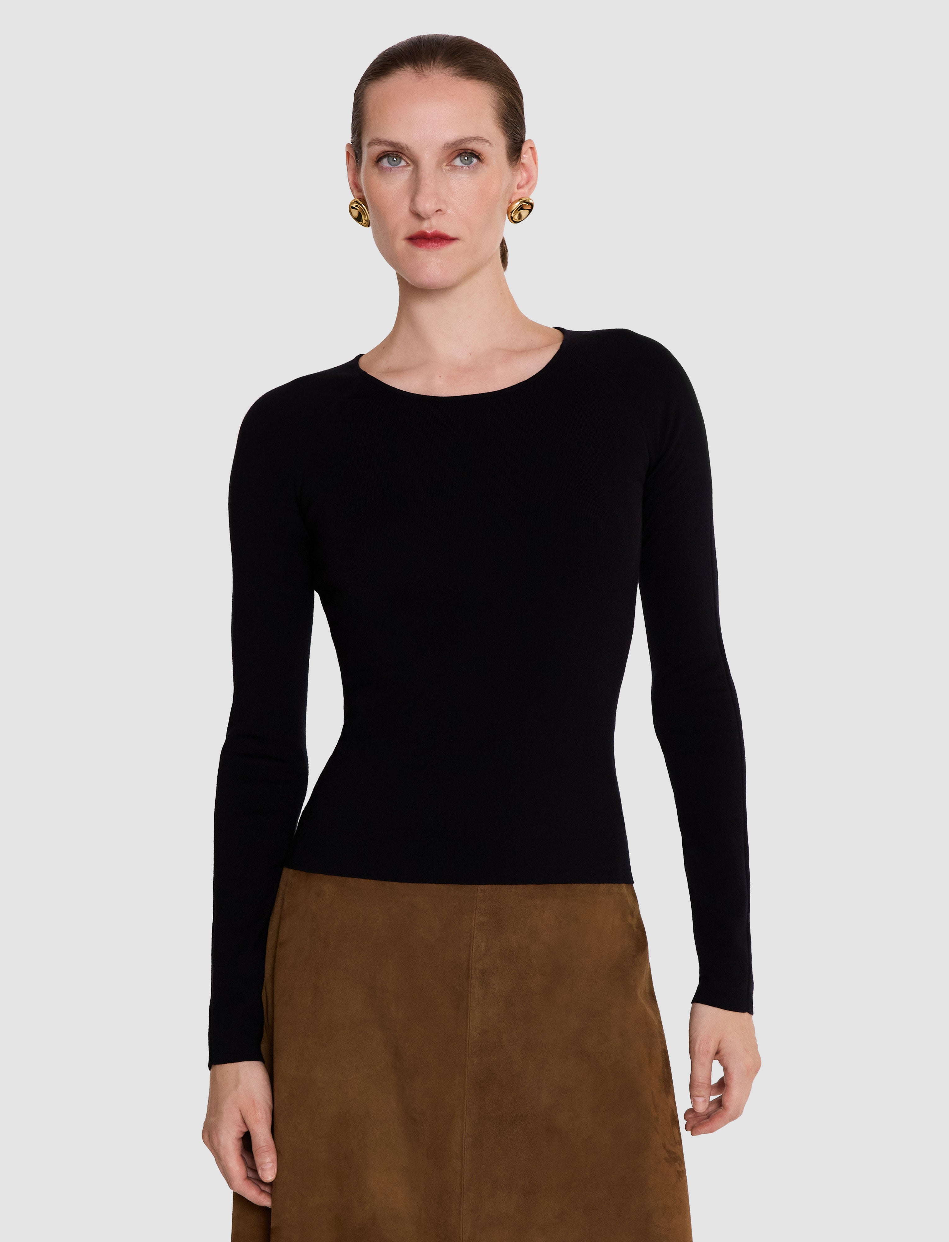 noir-top-nali-en-stretch-de-soie-JOSEPH