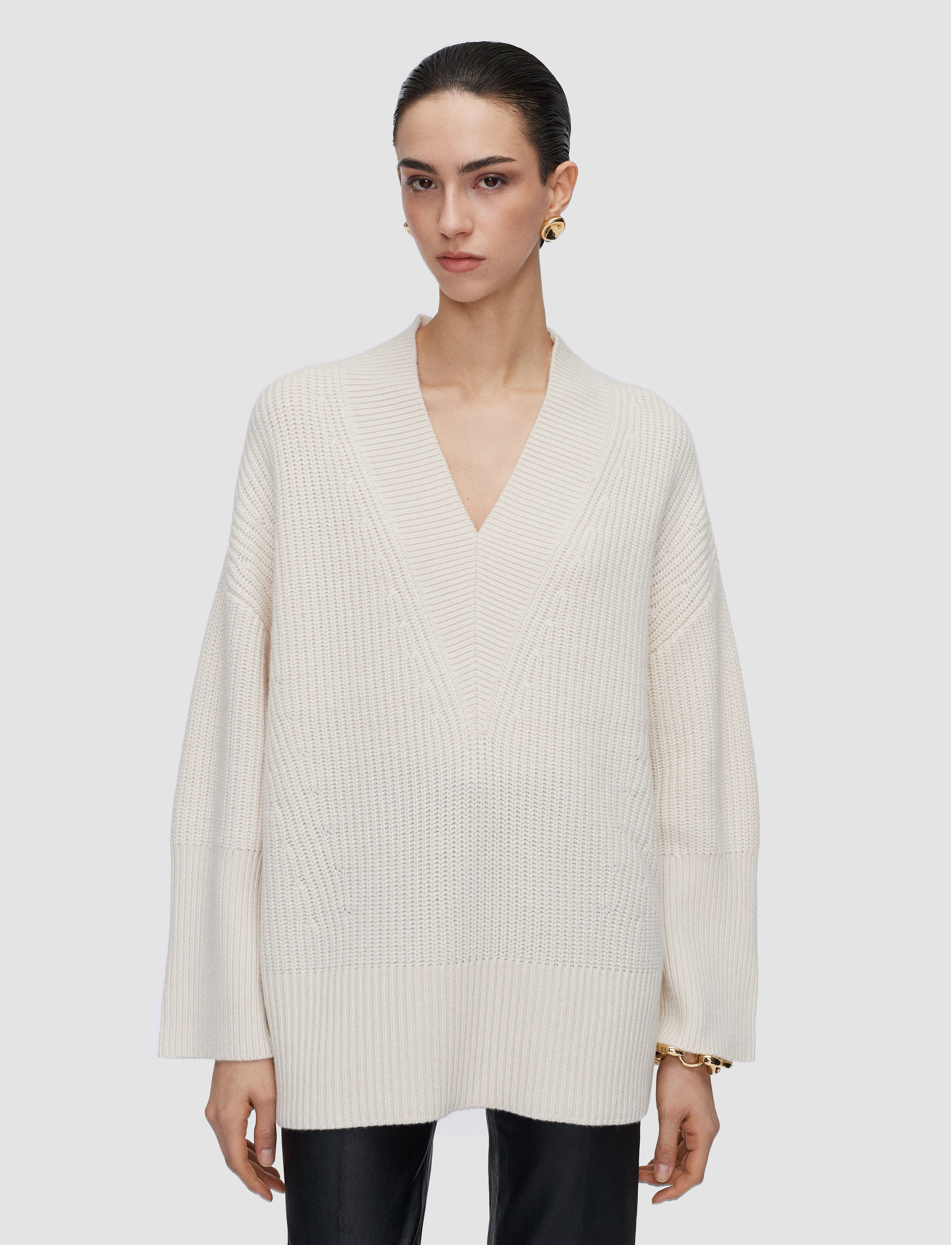 white-noel-fisherman-rib-cashmere-jumper-JOSEPH