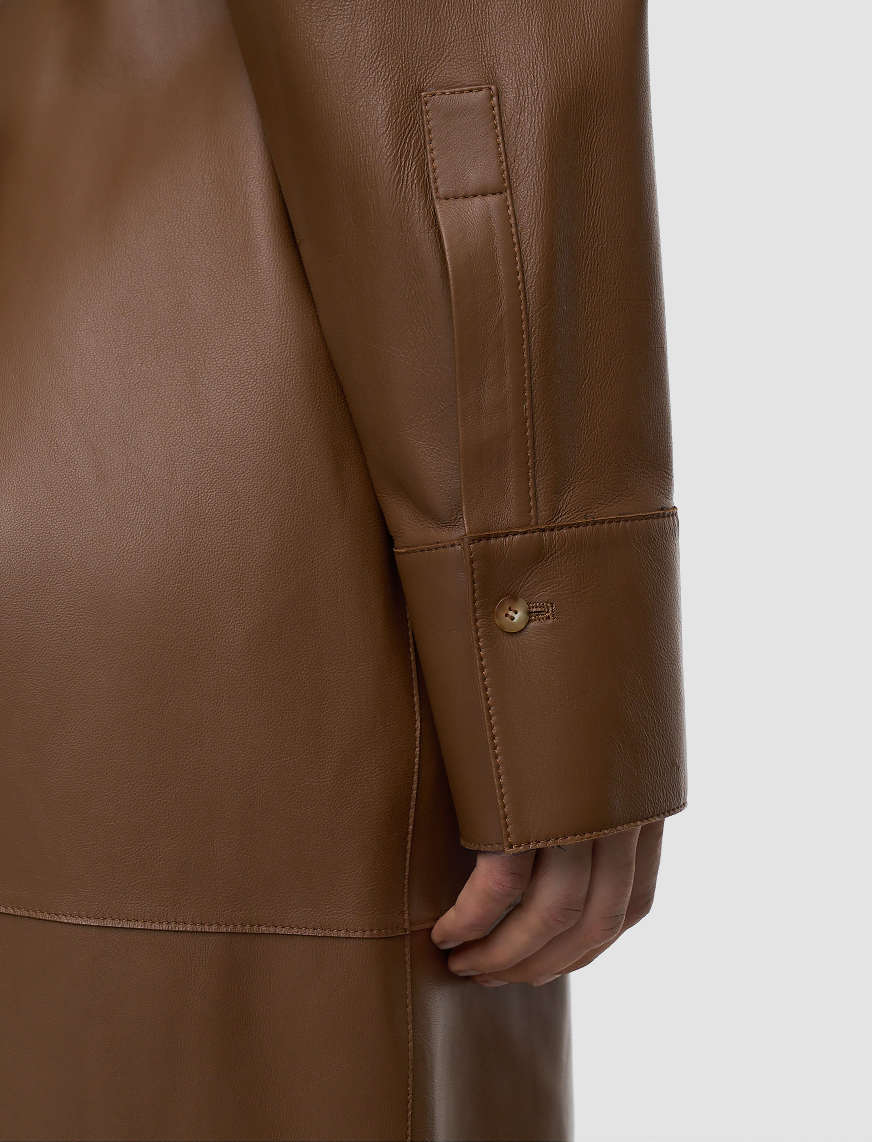 marron-manteau-okabe-en-cuir-nappa-souple-JOSEPH