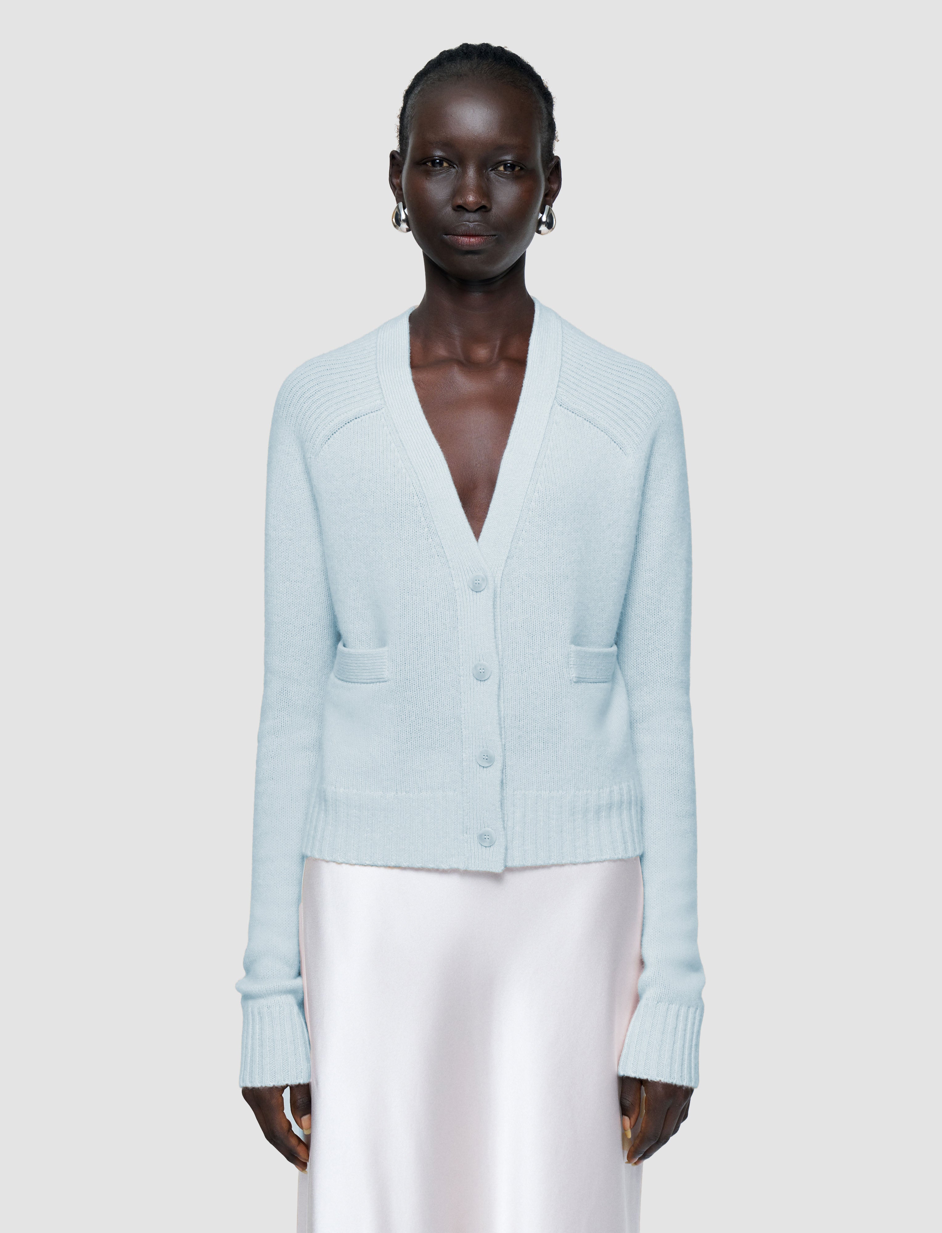 bleu-cardigan-en-cachemire-JOSEPH