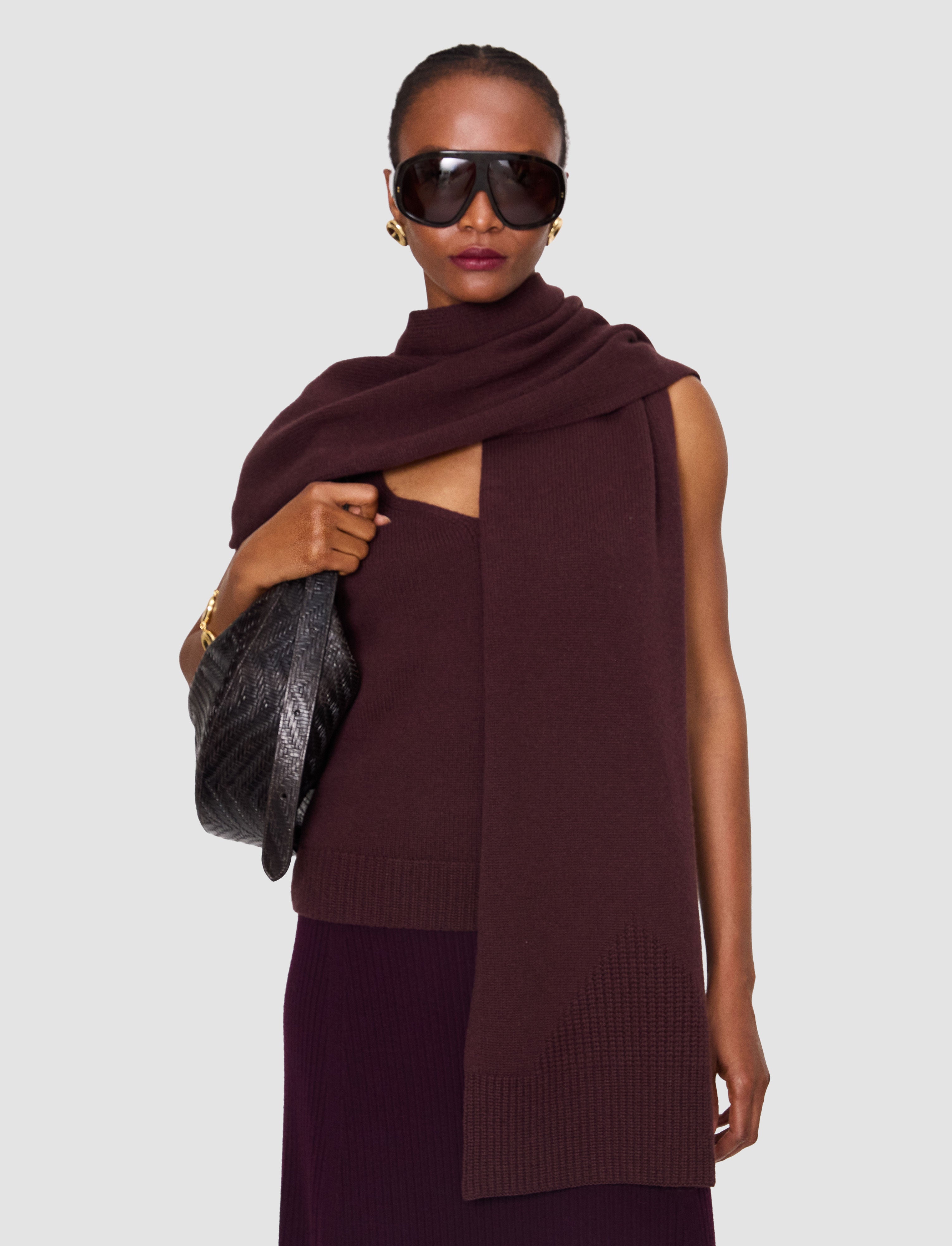 violet-echarpe-pasilla-en-pur-cachemire-JOSEPH