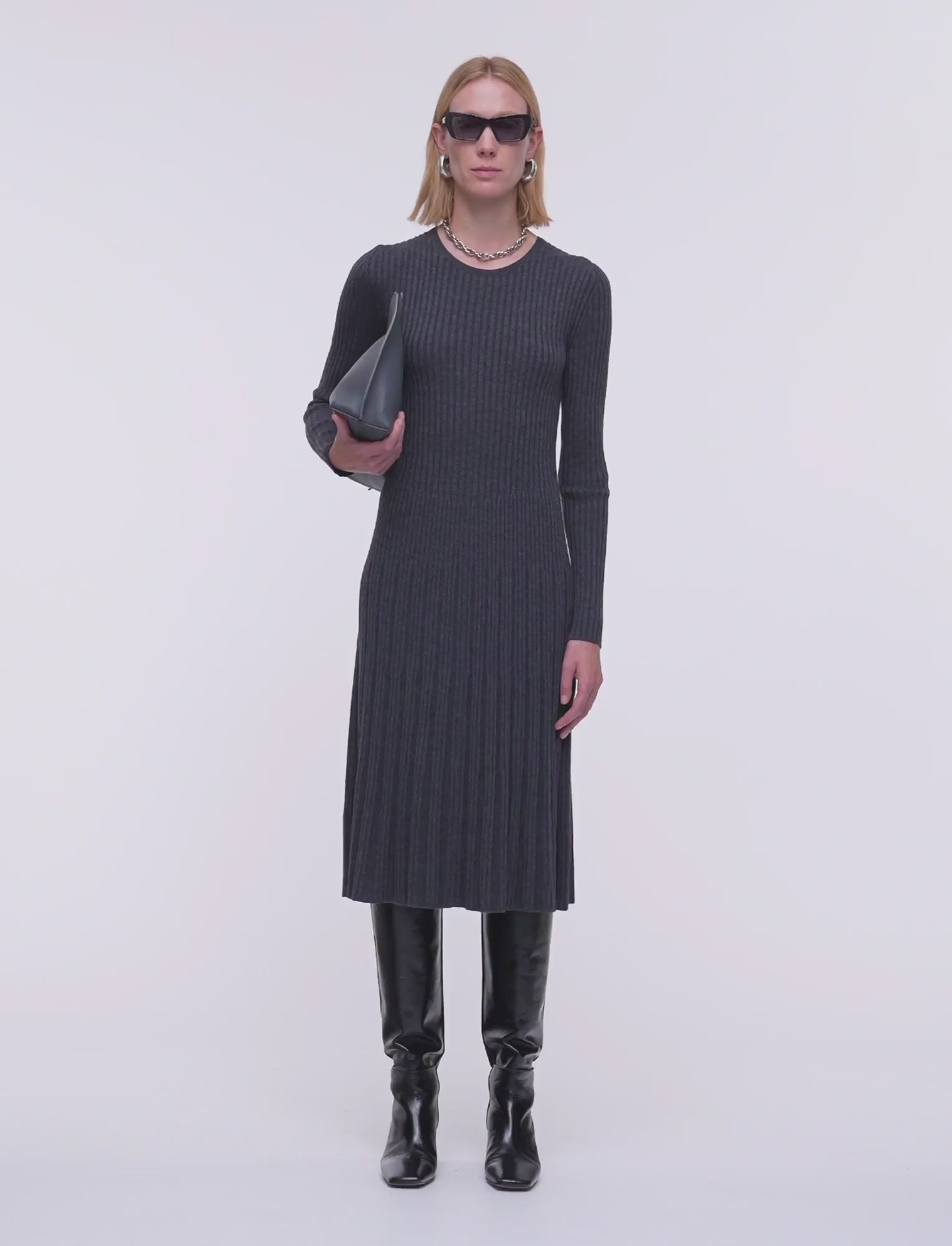 gris-robe-en-maille-de-laine-merinos-cotelee-JOSEPH