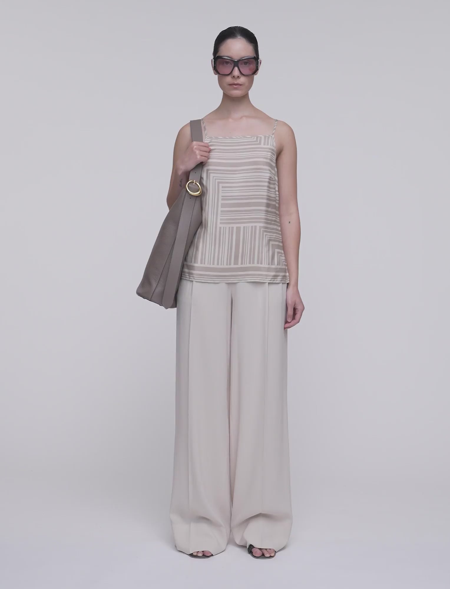 beige-caraco-stace-en-soie-imprimee-JOSEPH