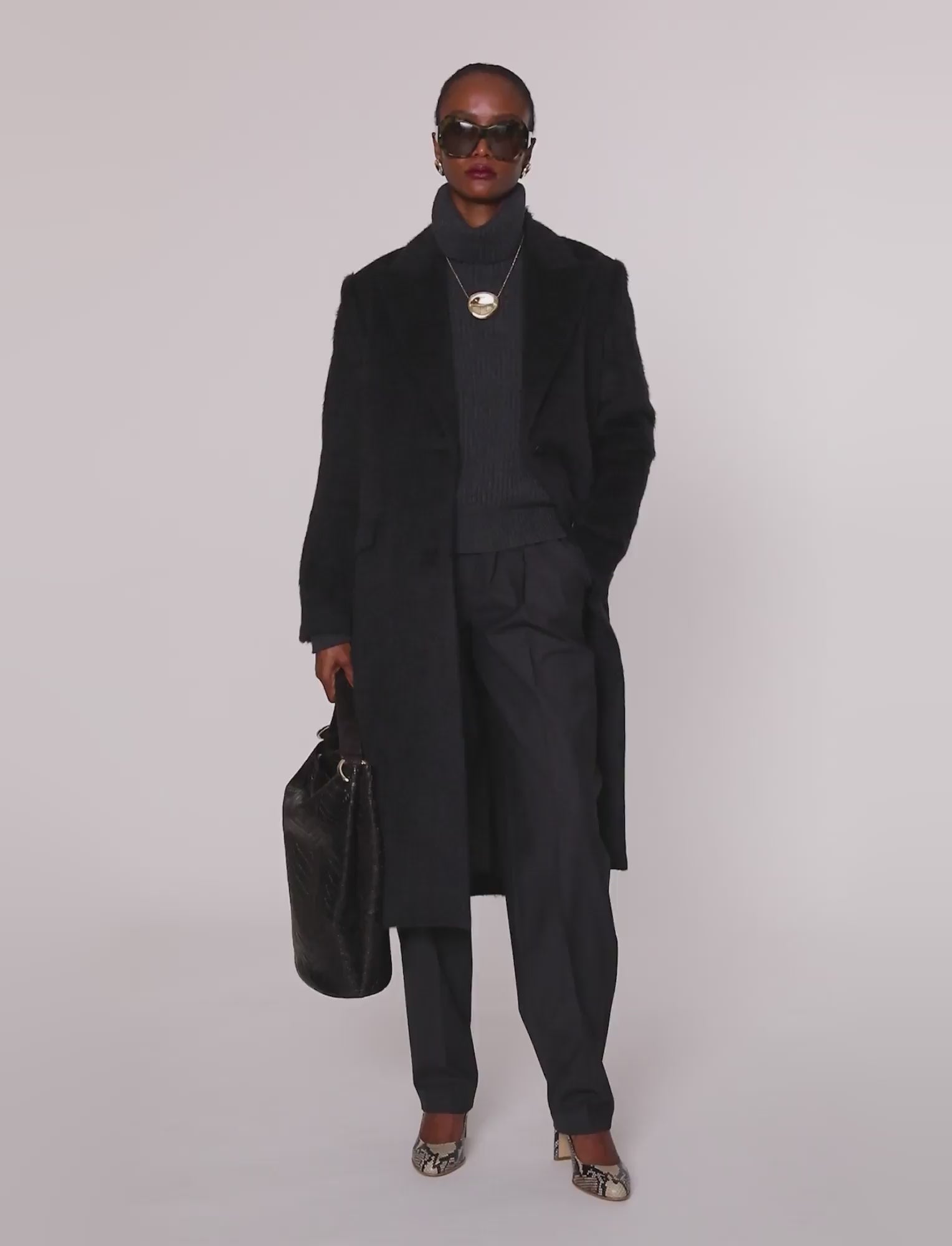 gris-manteau-laia-en-laine-alpaga-JOSEPH