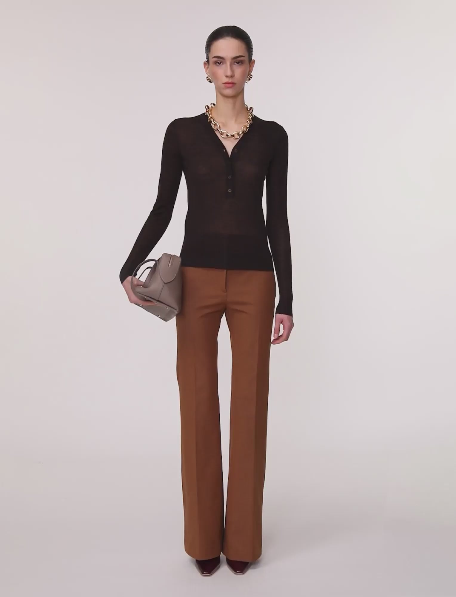 marron-pull-henley-gillies-en-cashair-JOSEPH