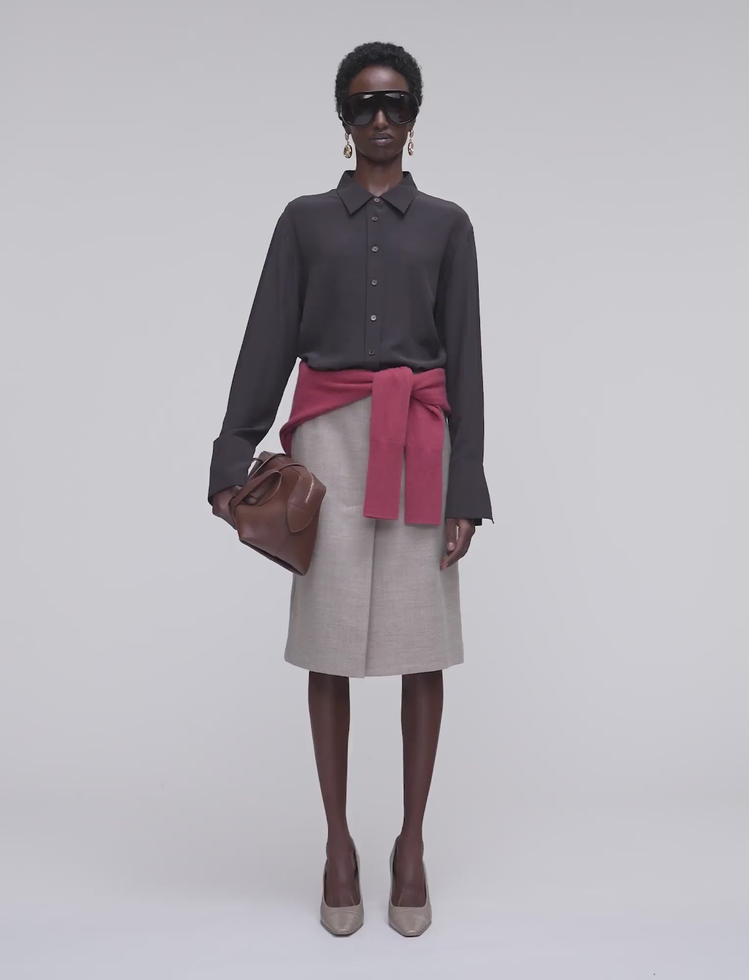 marron-chemisier-joe-en-crepe-de-chine-JOSEPH