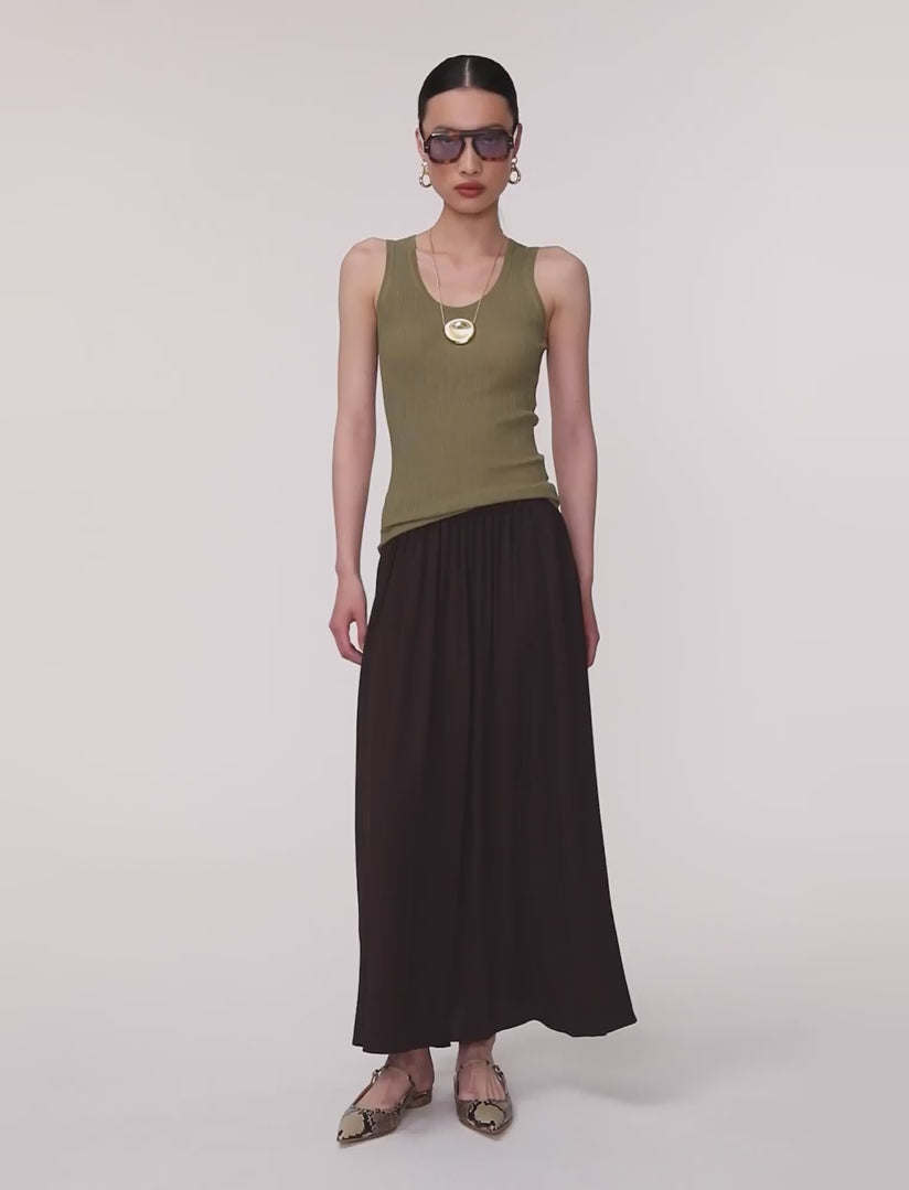 茶色-elba-silk-blend-crepe-スカート-JOSEPH