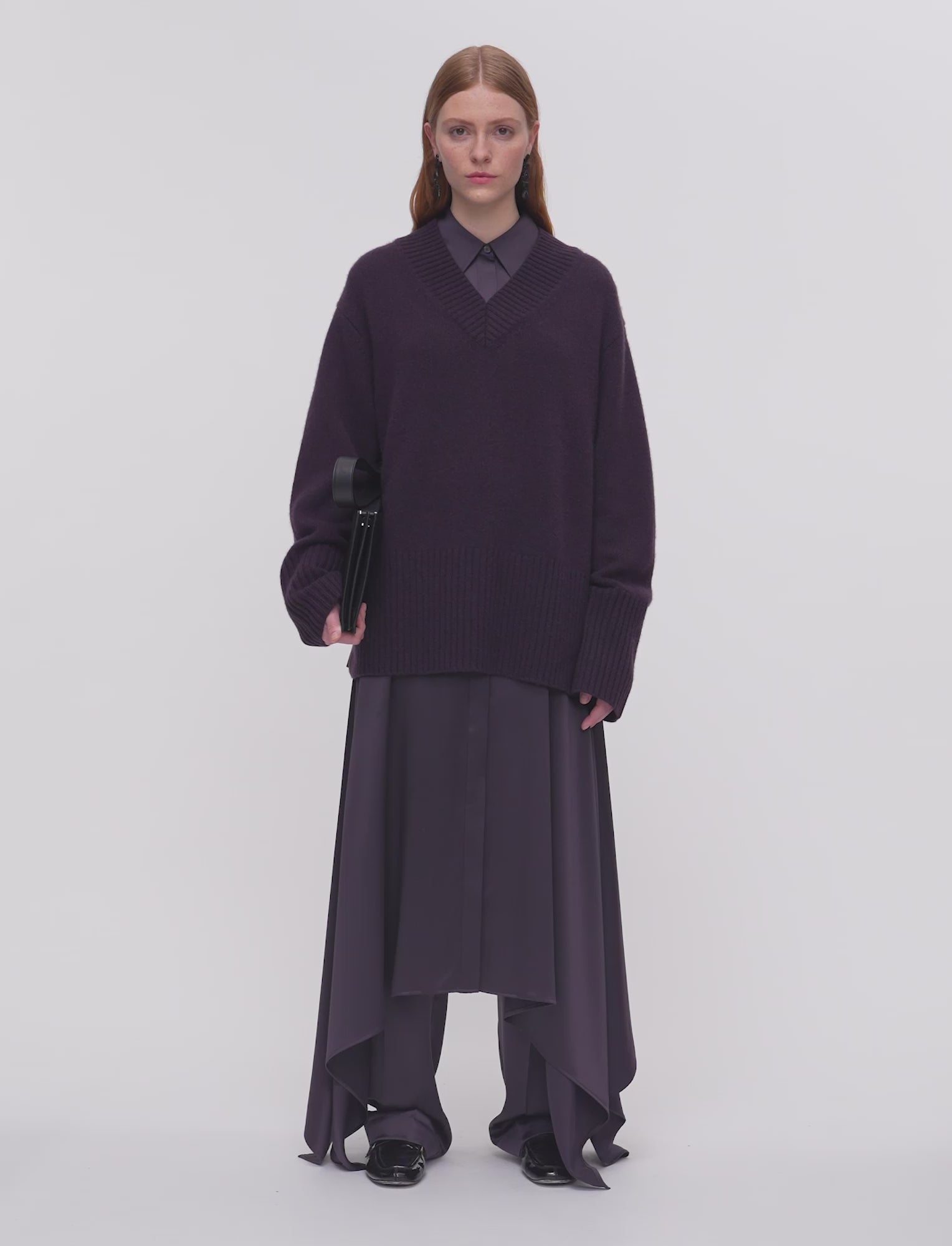 Luxe Cashmere V Neck Jumper in Purple | JOSEPH GB