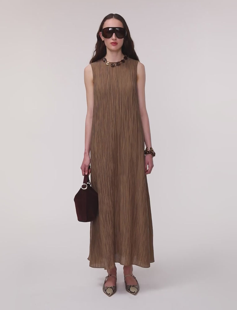 marron-robe-dion-en-crepe-froisse-fluide-JOSEPH