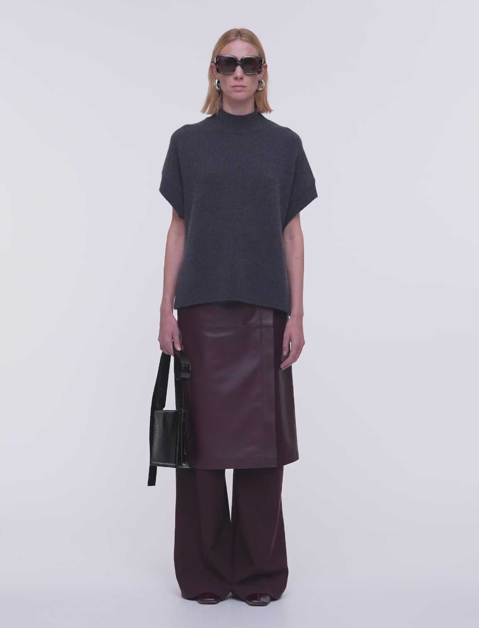 グレー-luxe-cashmere-トップ-JOSEPH