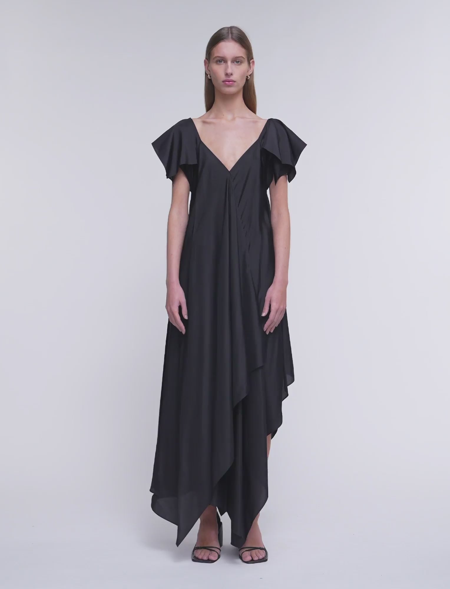 新品タグ付き！JOSEPH Martini Habotai Silk ドレス Martini Habotai Silk Dress in Black | JOSEPH CA