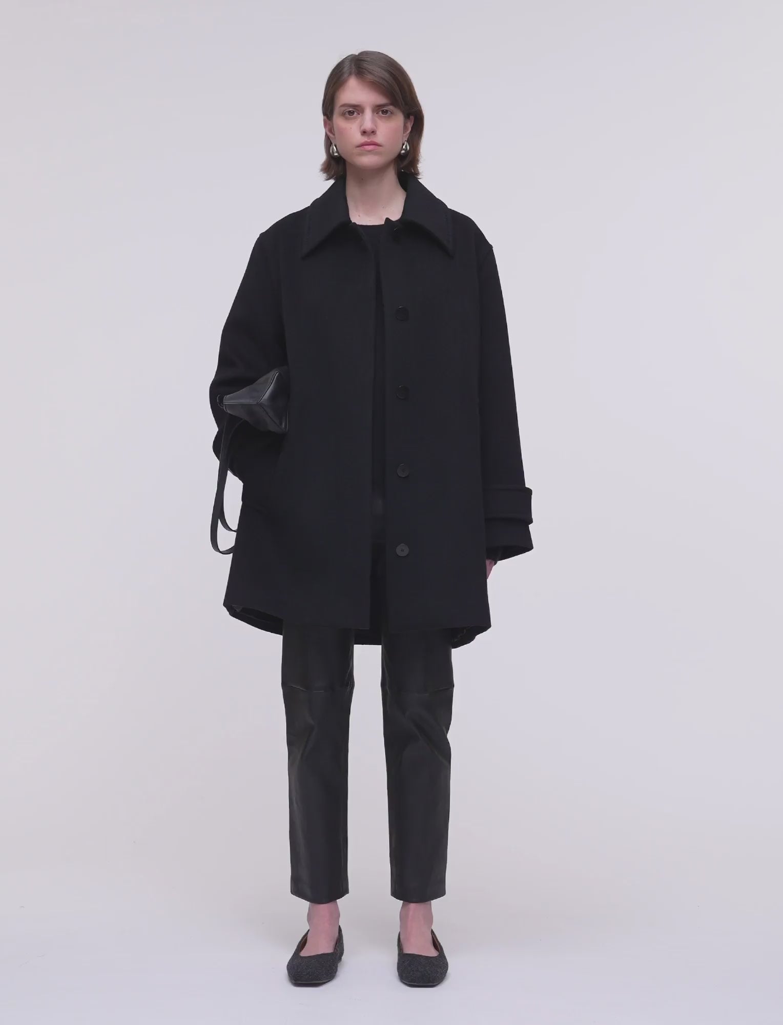 ブラック-loti-soft-wool-cashmere-コート-JOSEPH