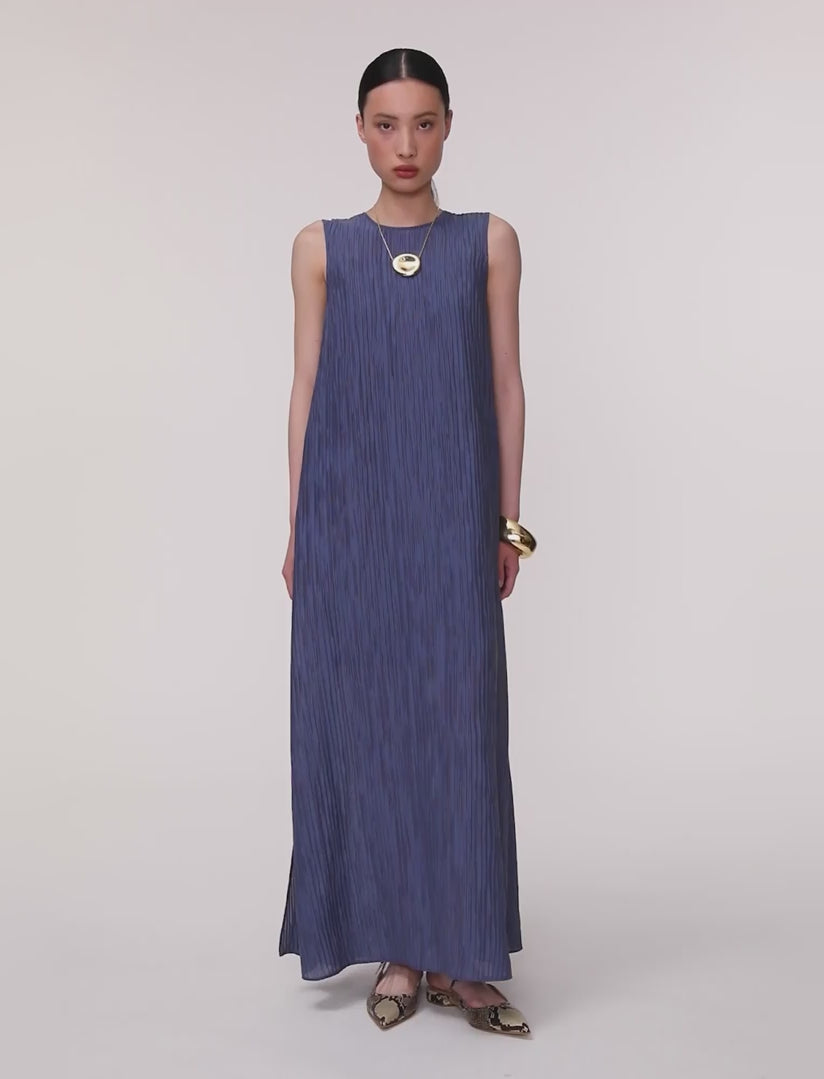 bleu-robe-dion-en-crepe-froisse-fluide-JOSEPH